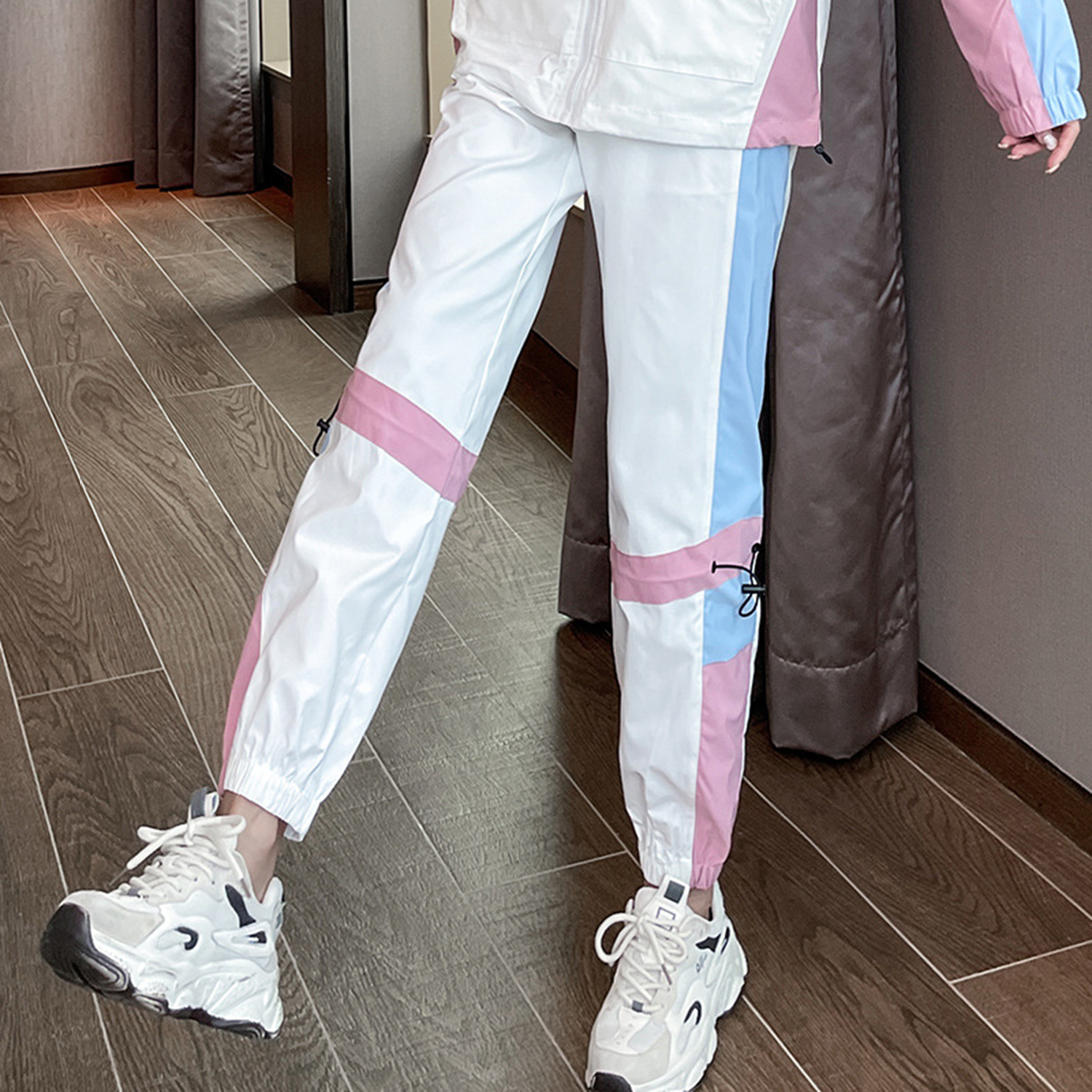Women Middle Rise Loose Sports Pants 2