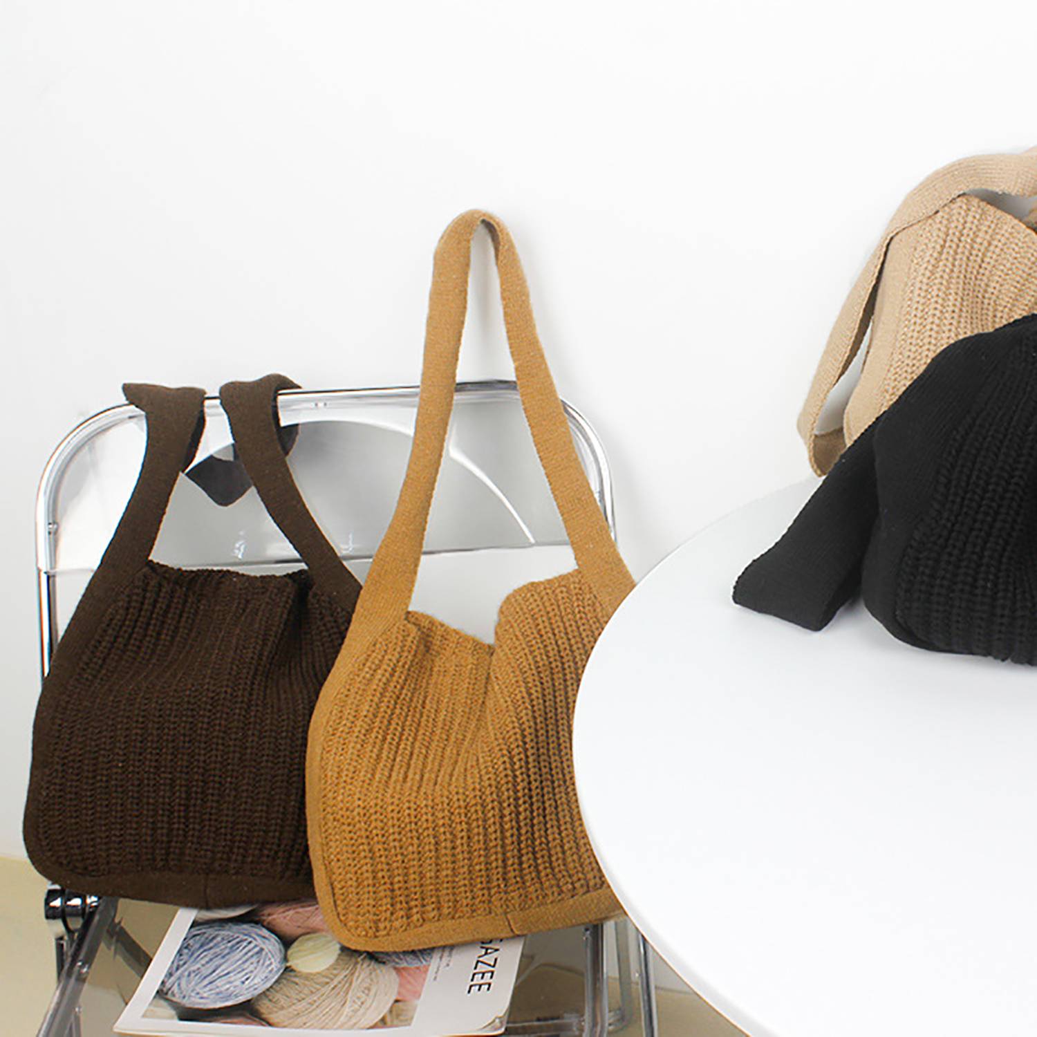 Lightweight Vintage Style Woven Crossbody Bag 10