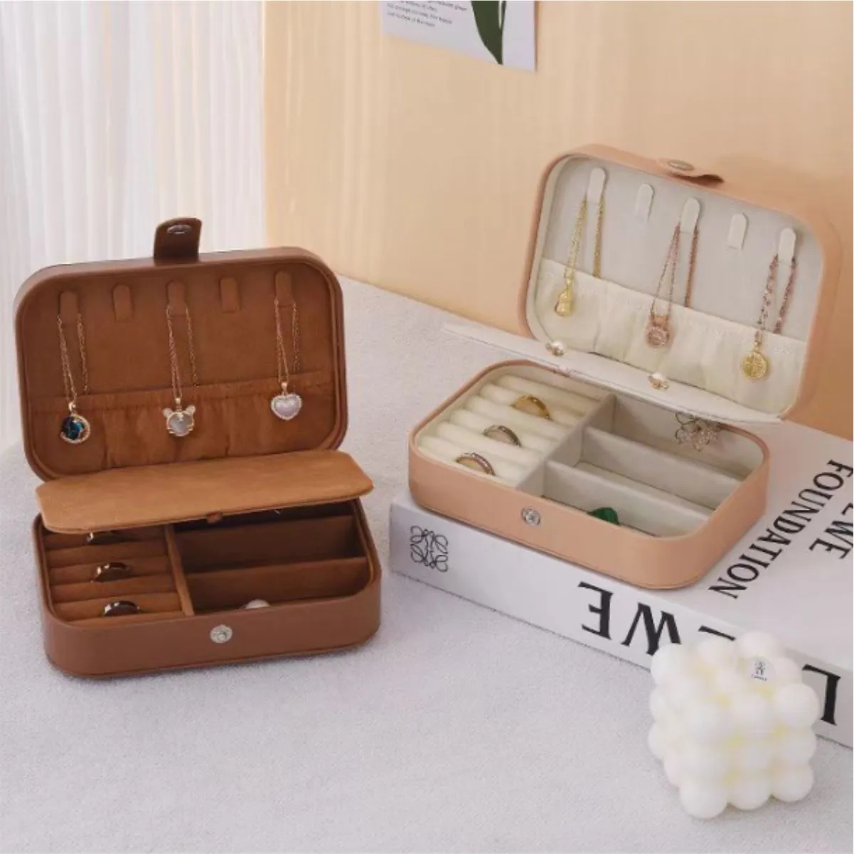 Travel Jewelry Box With Necklace Hooks And Ring Slots 6