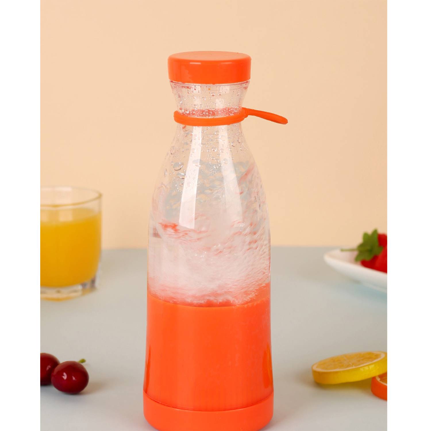 Portable electric mini 6-blade juice cup 4
