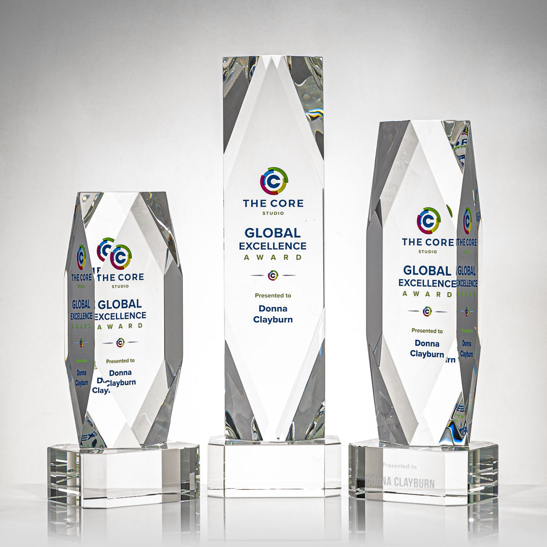 Delta VividPrint™ Award on Base - Clear 7