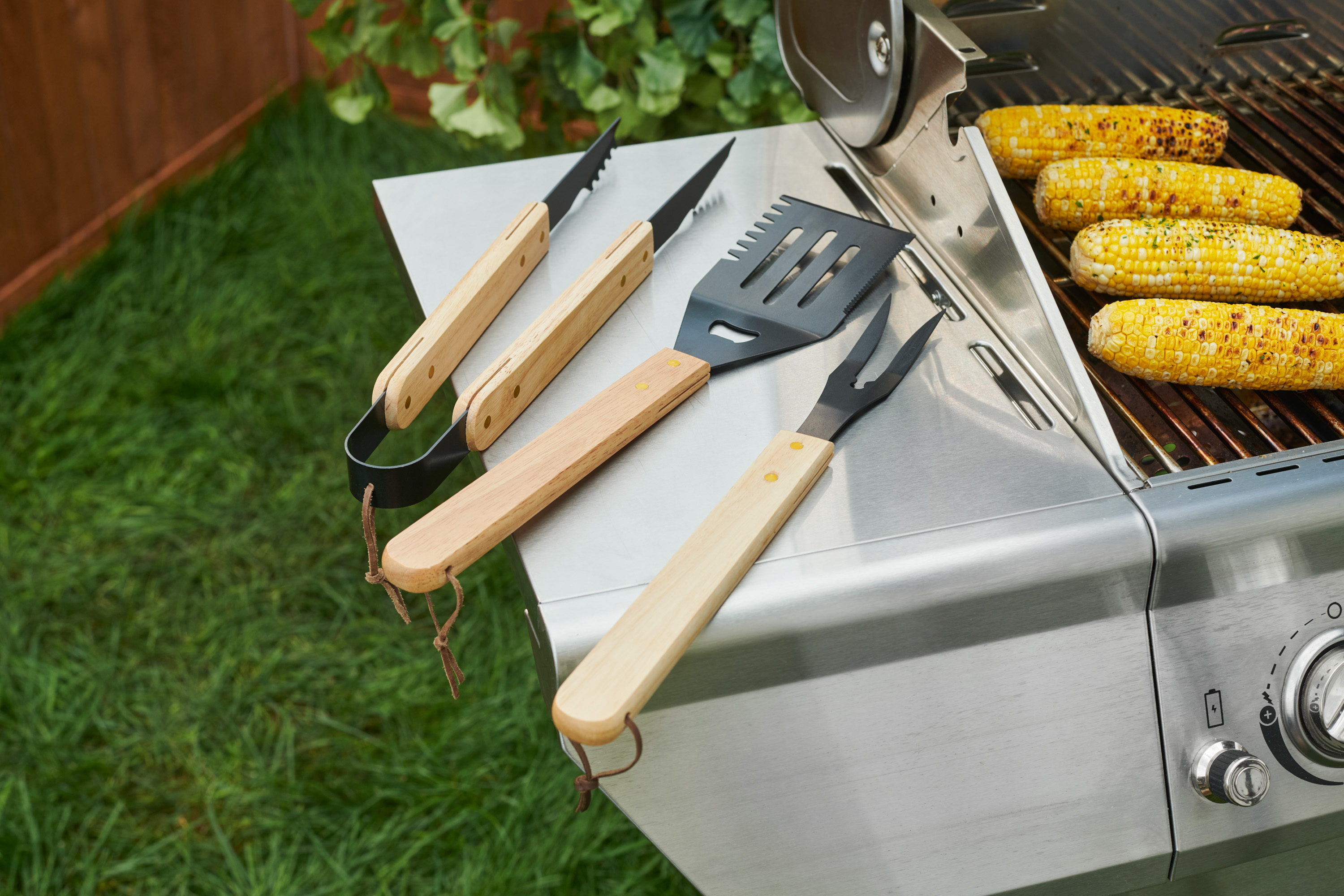 Premium Wood Handle BBQ Set 7