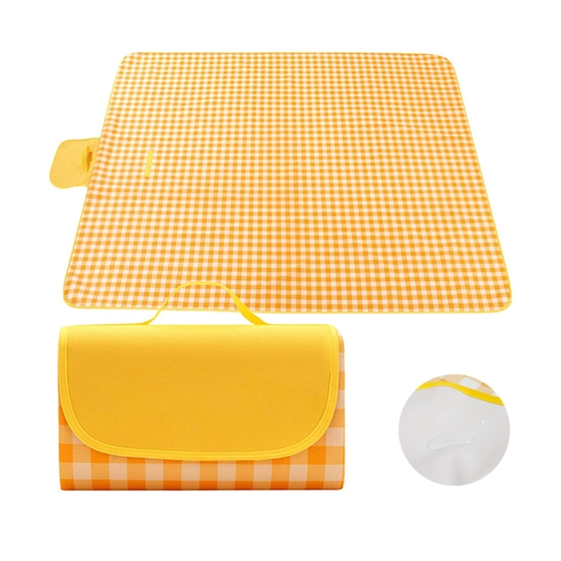 Roll-Up Lightweight Blanket for Picnic 1