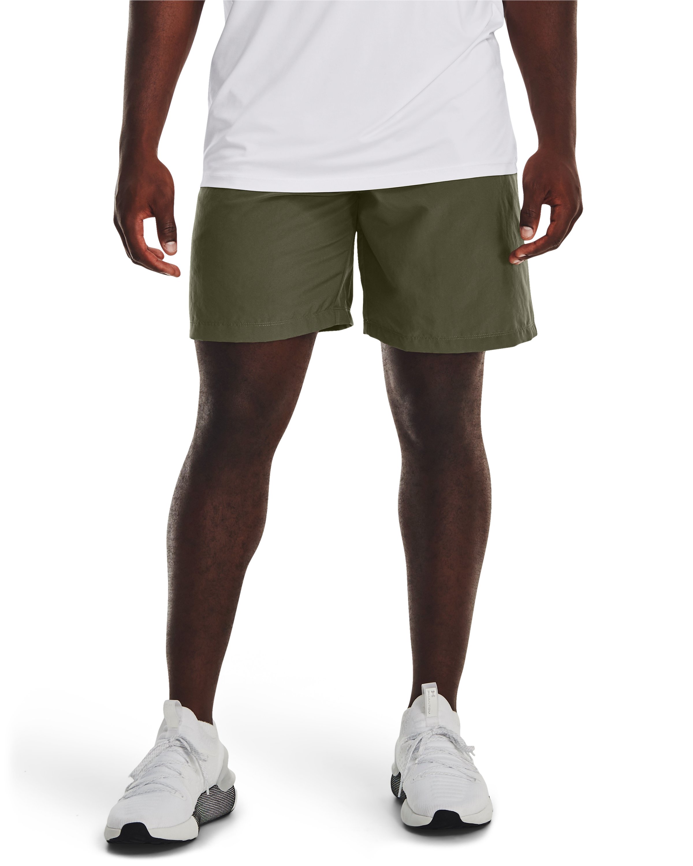 UA Woven Graphic Men's 8.25 Shorts 19