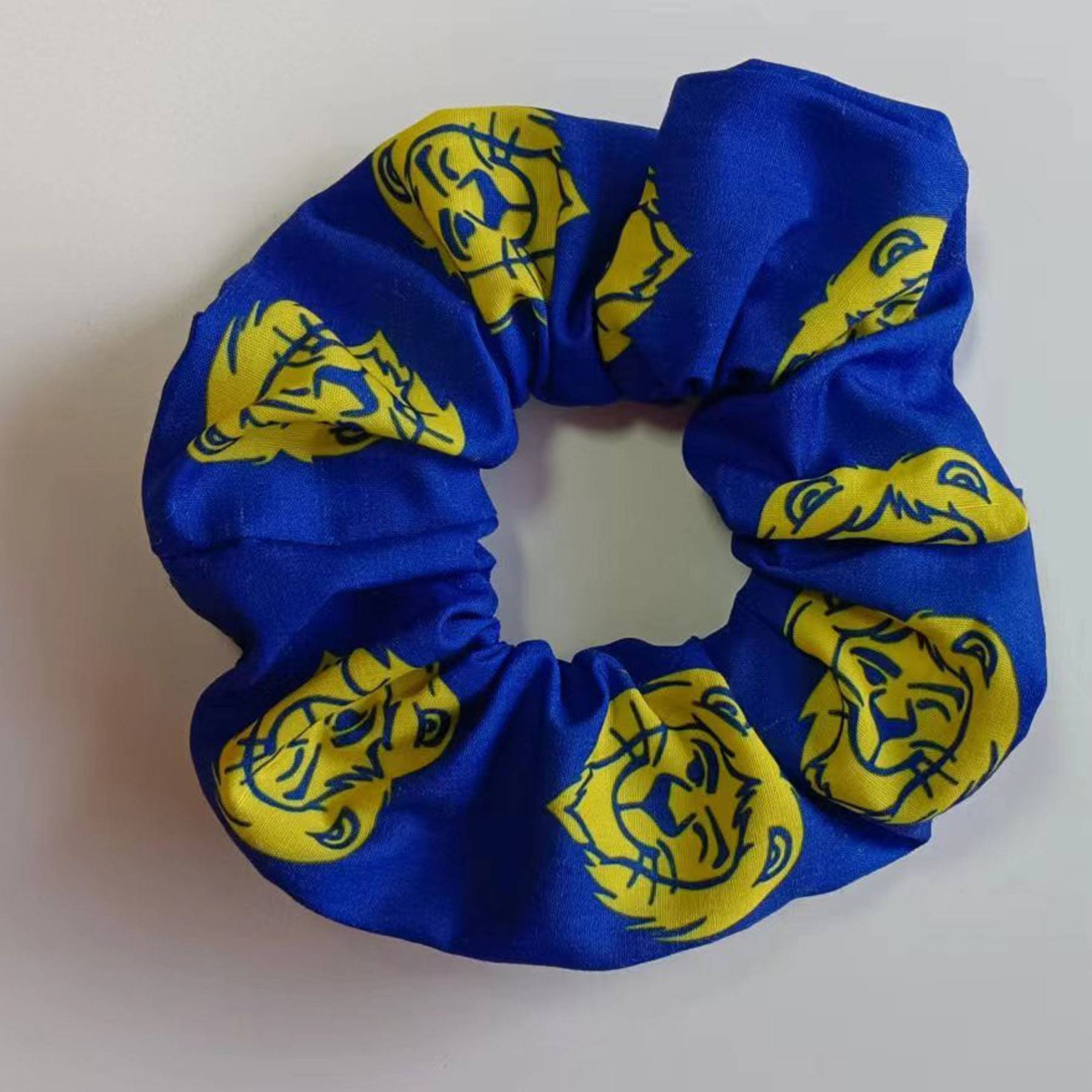 Full custom patterned scrunchie 8