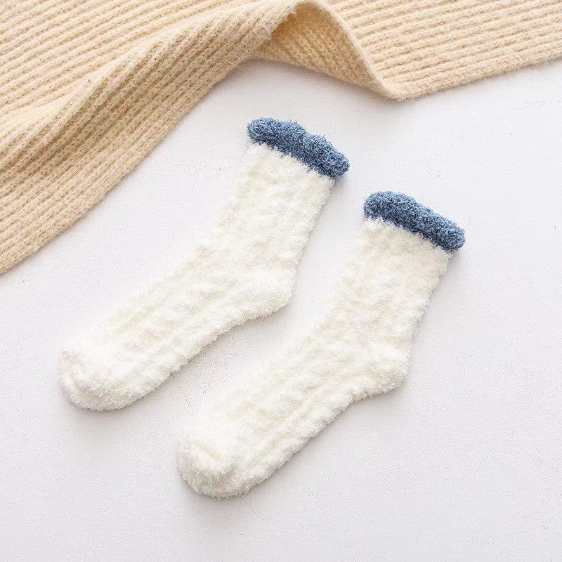 Fuzzy Crew Socks Womens super soft warm stretchy 3