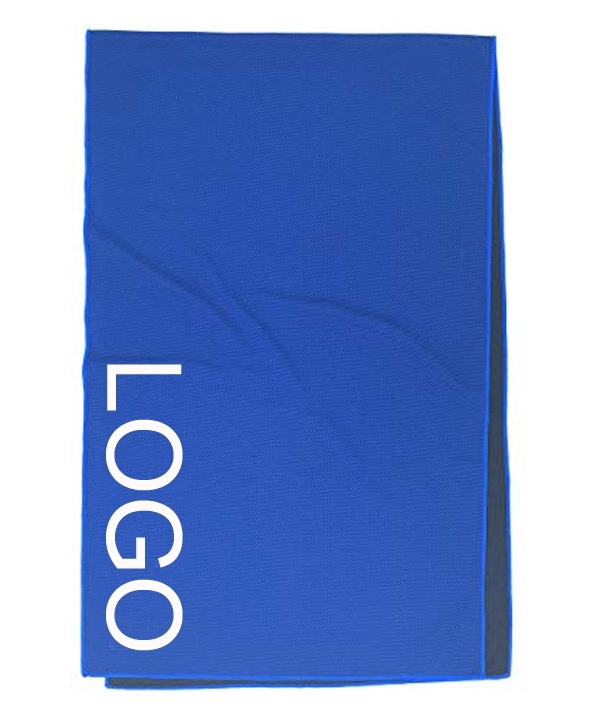 Cooling Towel In Water Resistant Pouch 2