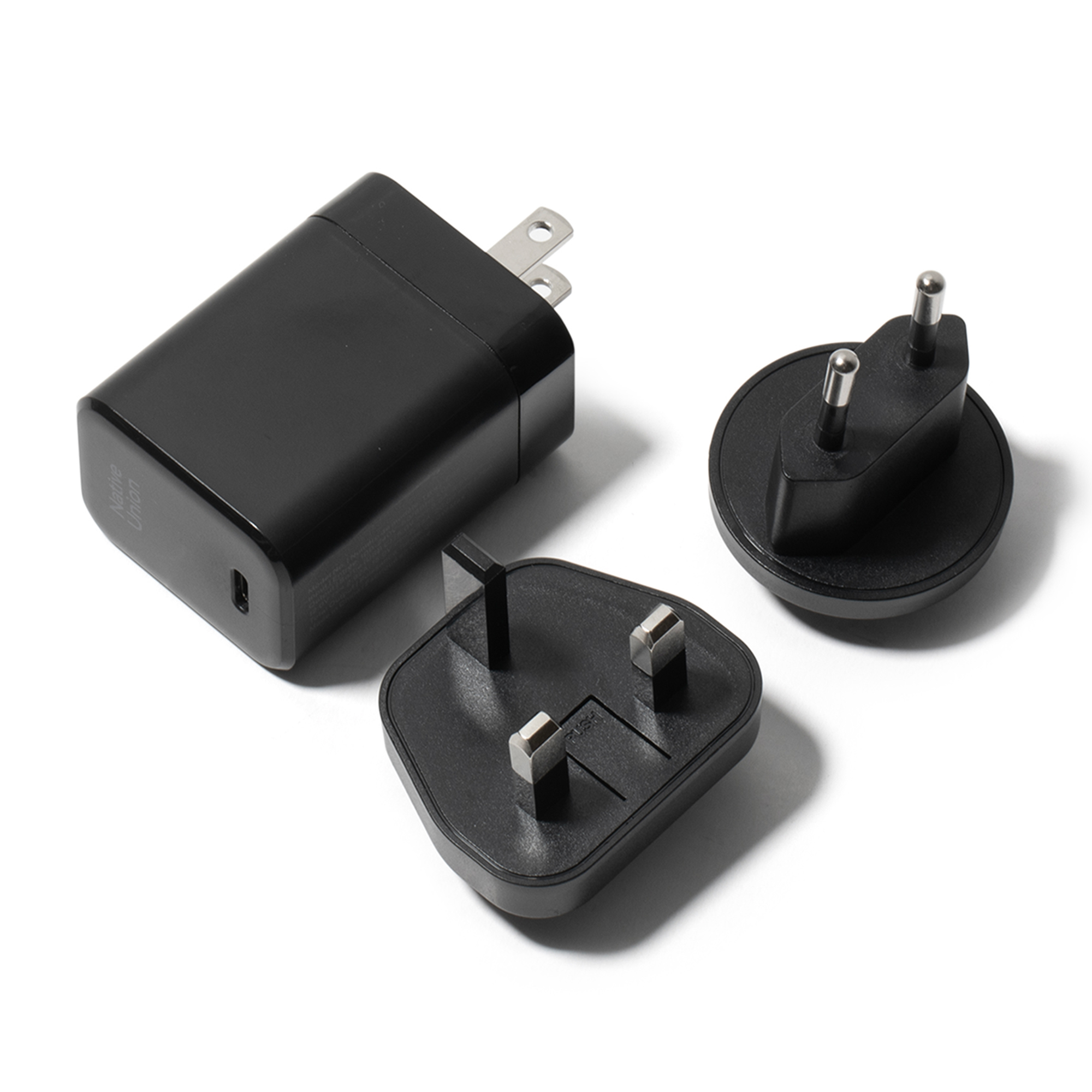 Native Union Rise 3-IN-1 Qi2 Wireless Charger 8