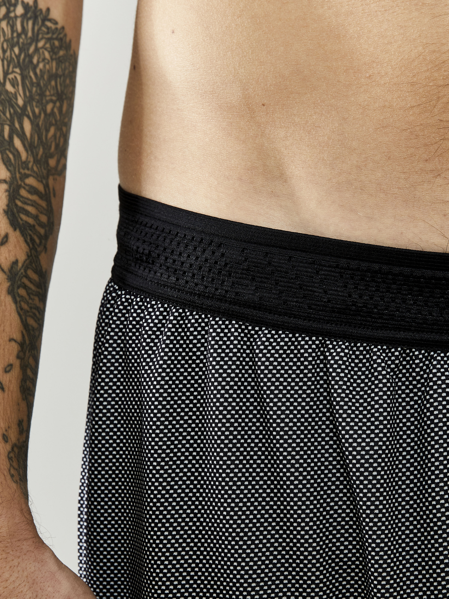 PROGRESS REVERSIBLE BASKET SHORTS M 28