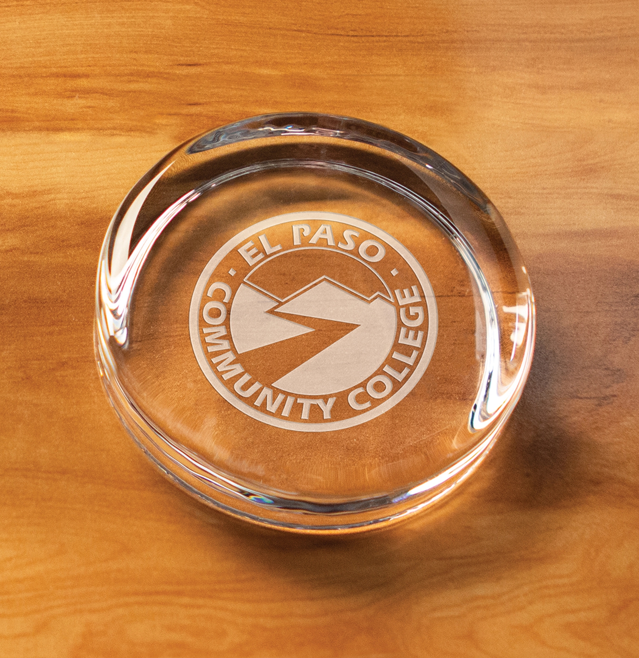 Everest Paperweight 1