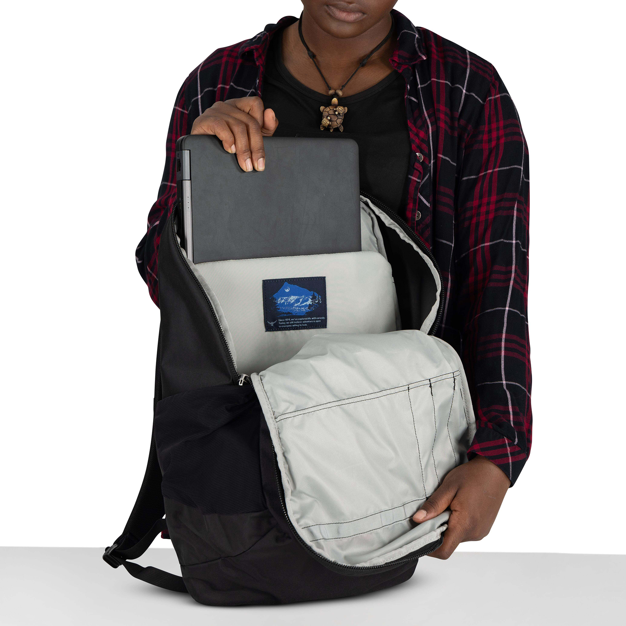 Osprey Astronova 4