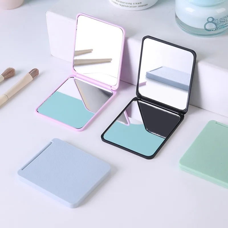 Travel Makeup Mirror 3