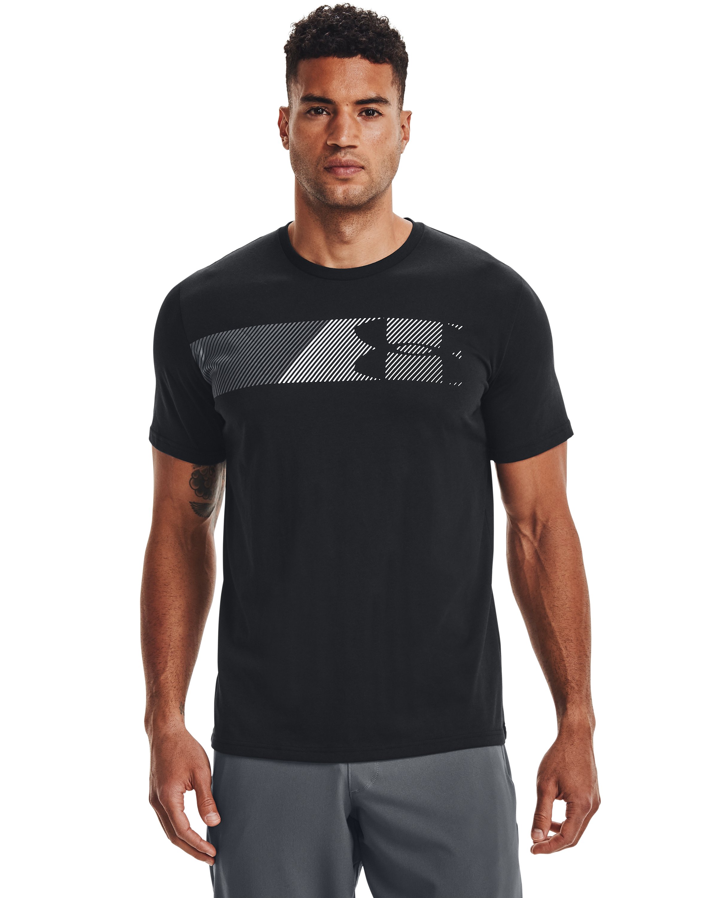 UA Fast Left Chest Men's Short Sleeve 8