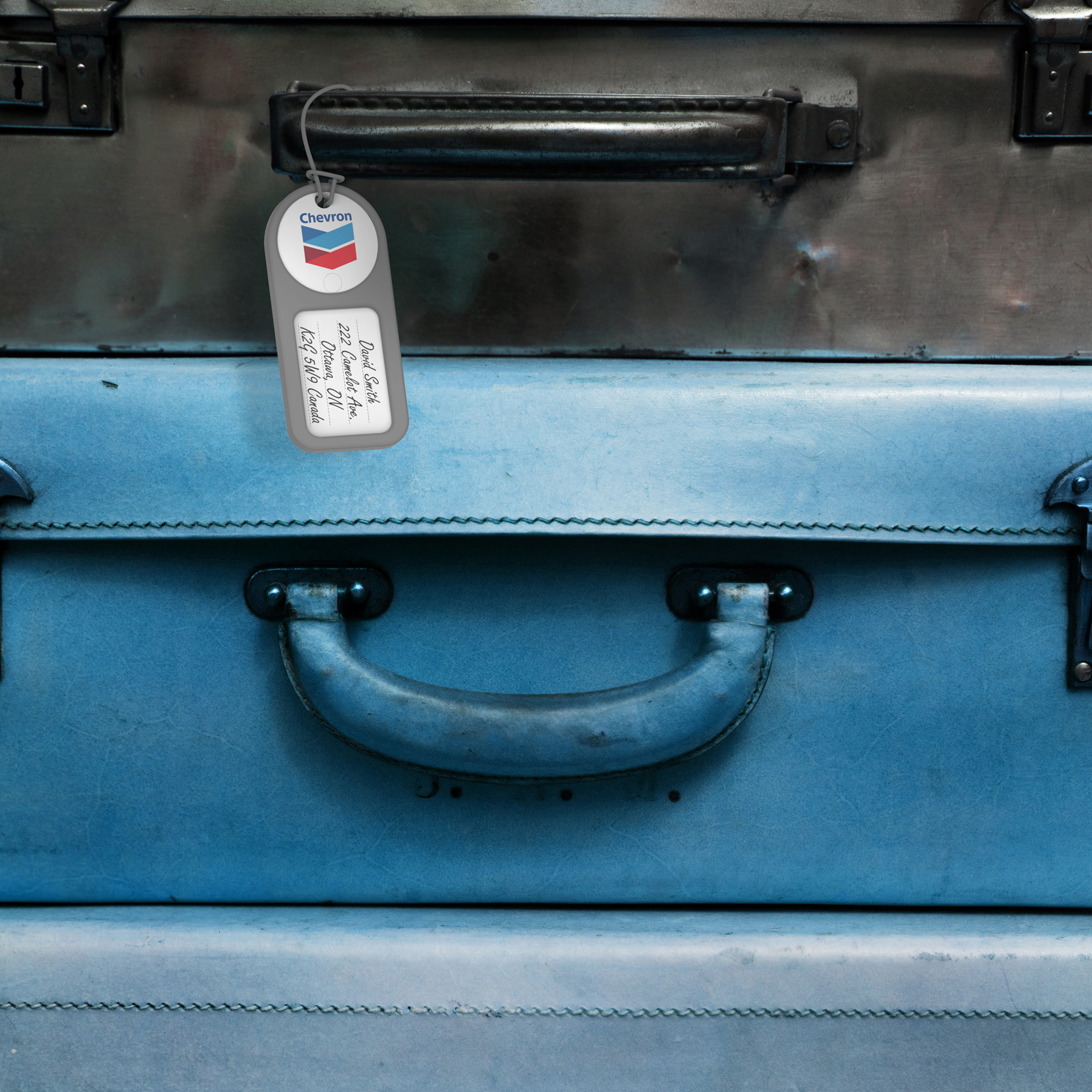 SpotScout: Combination Bluetooth Finder and luggage ID tag 6