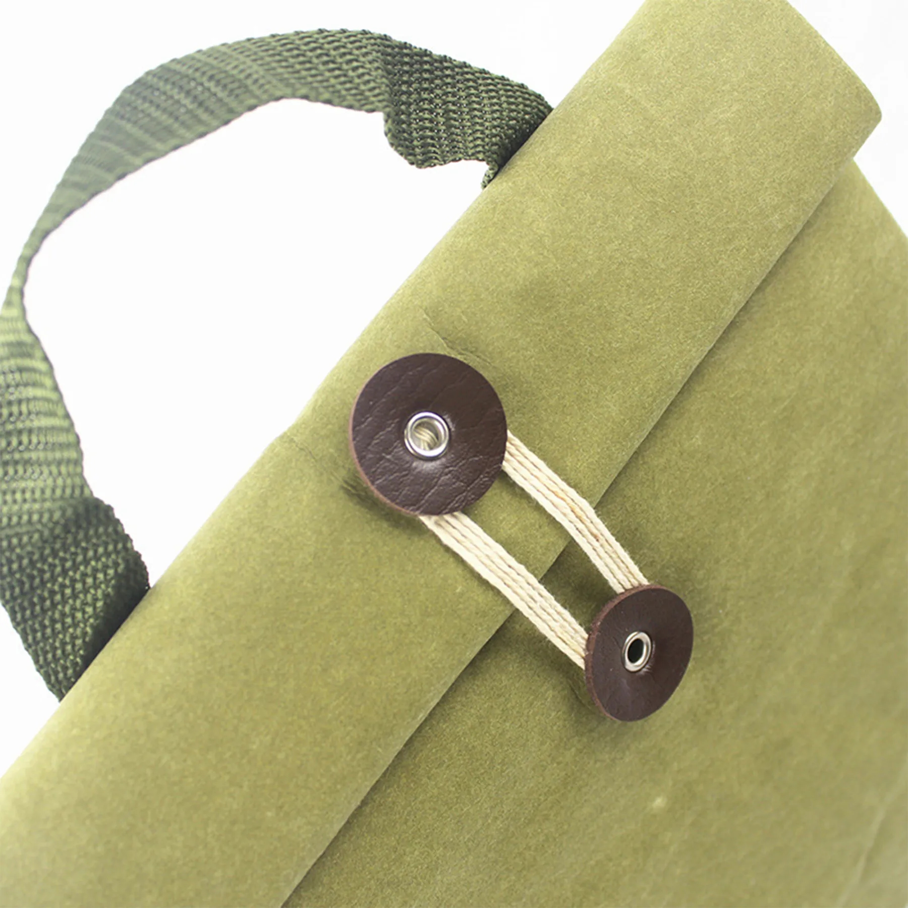 Paper Minimalist Green Washed Insulation Bag 10