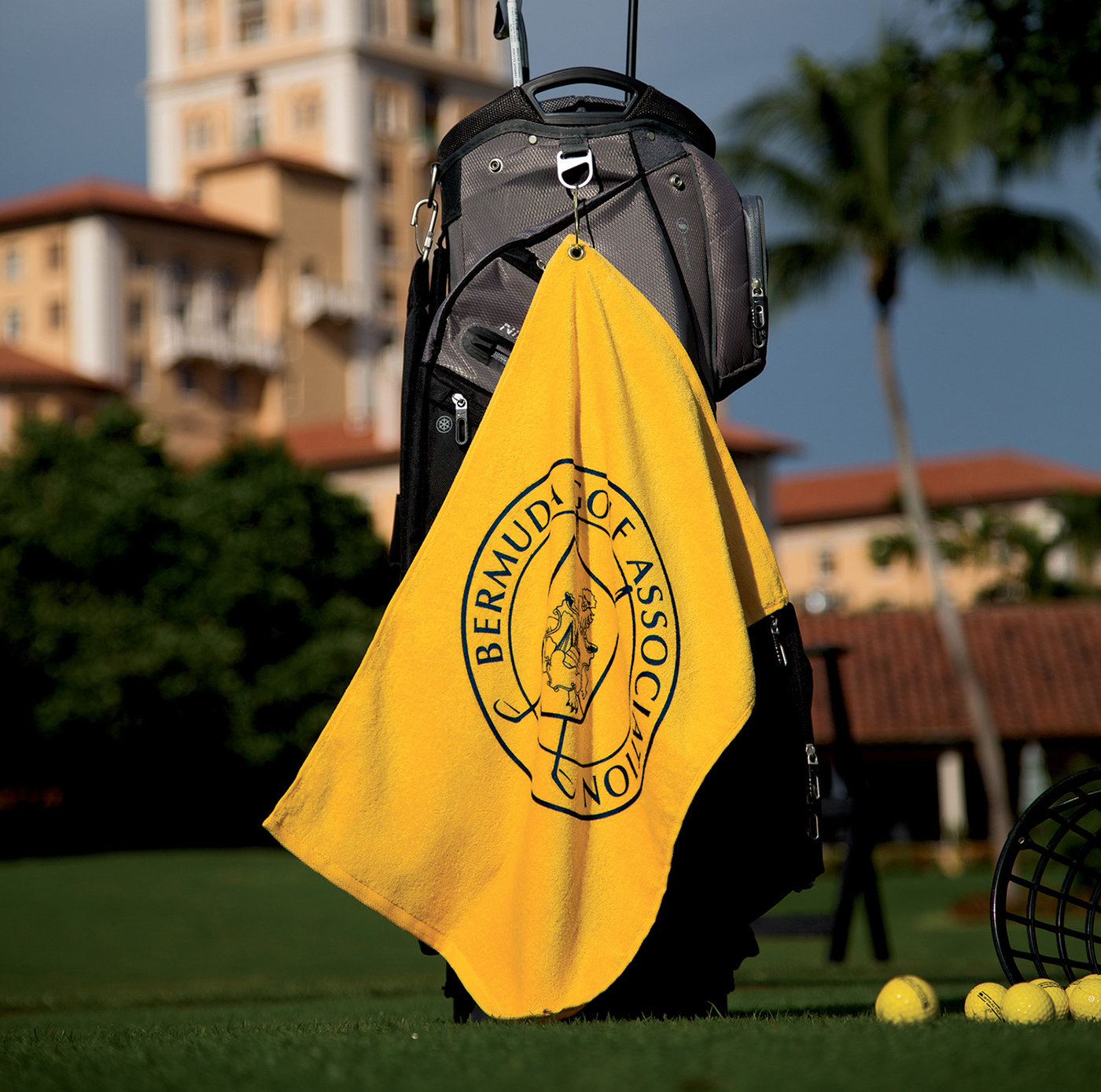 Diamond Collection Golf Towel 32