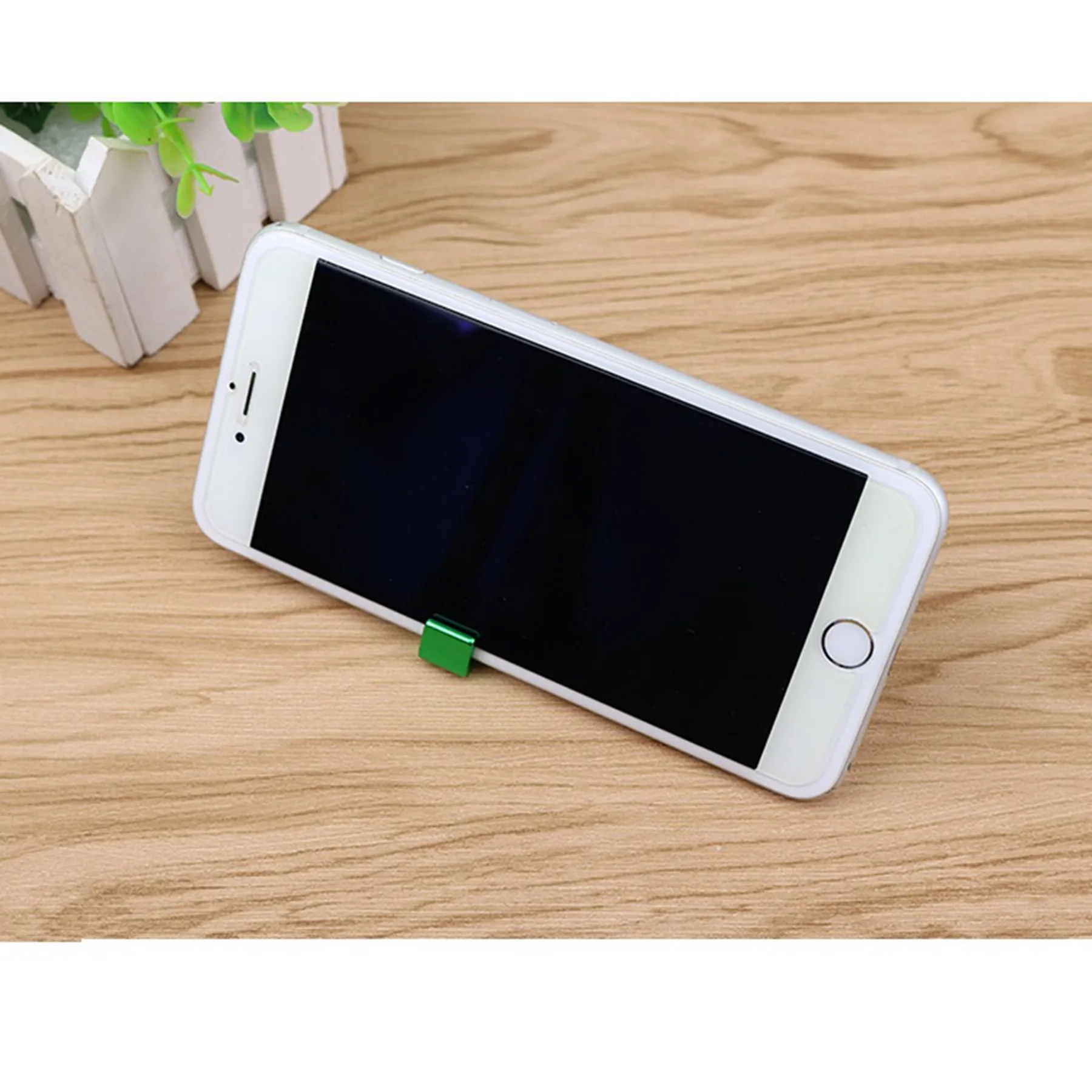 2 in 1 Bottle Opener Phone Holder 4