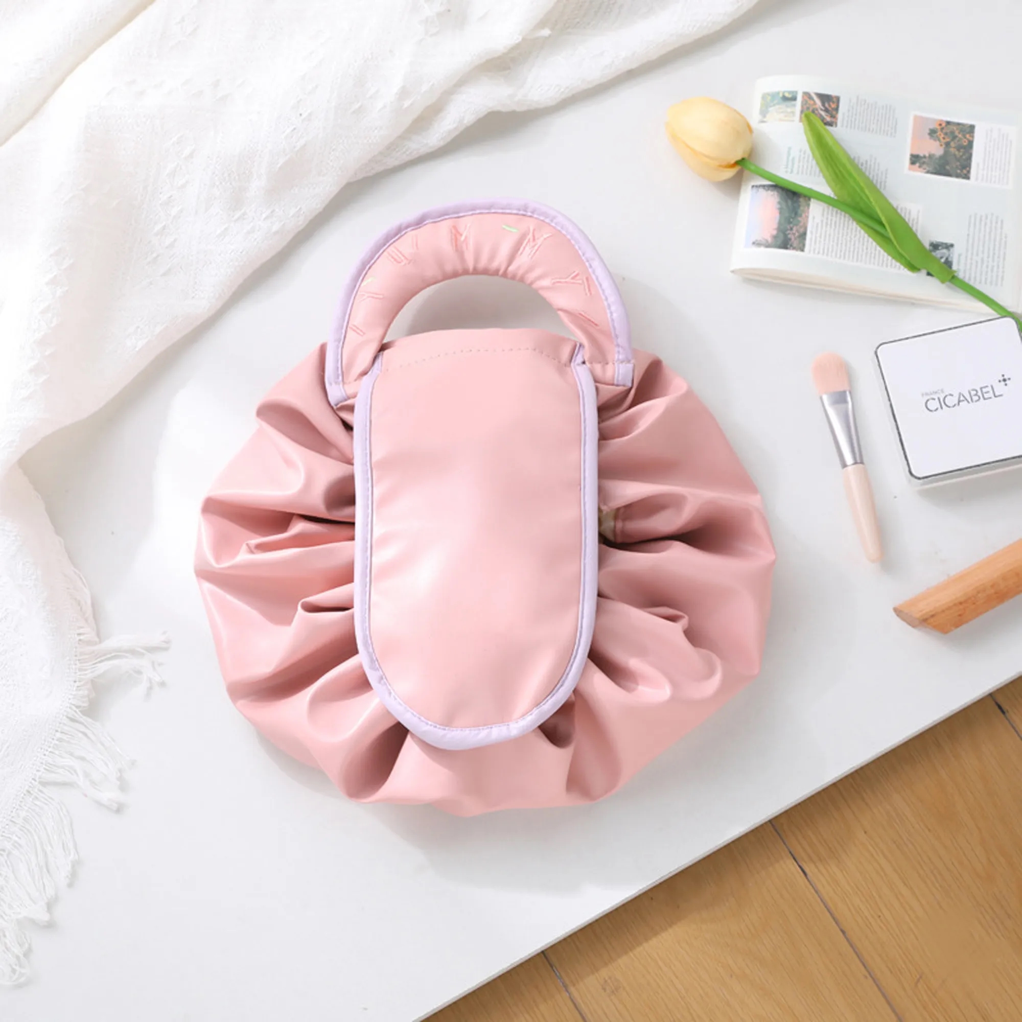 High-Capacity Drawstring Makeup Bag 4