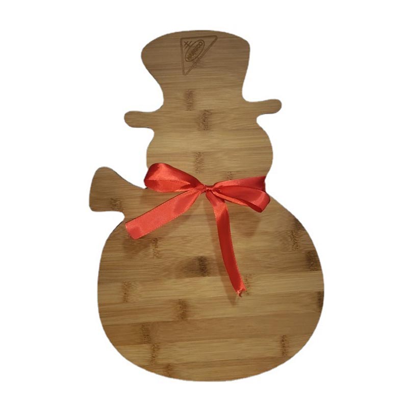 Snowman-Shaped Cutting Board 2