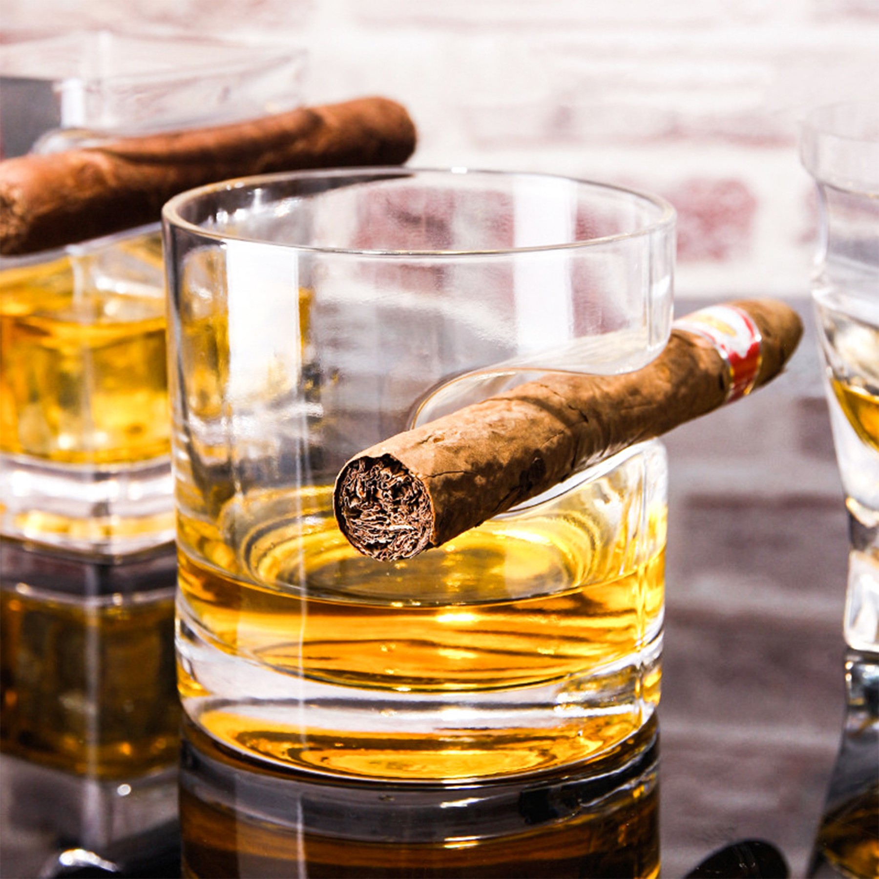 Clear Round Cigar Glass Cup 3