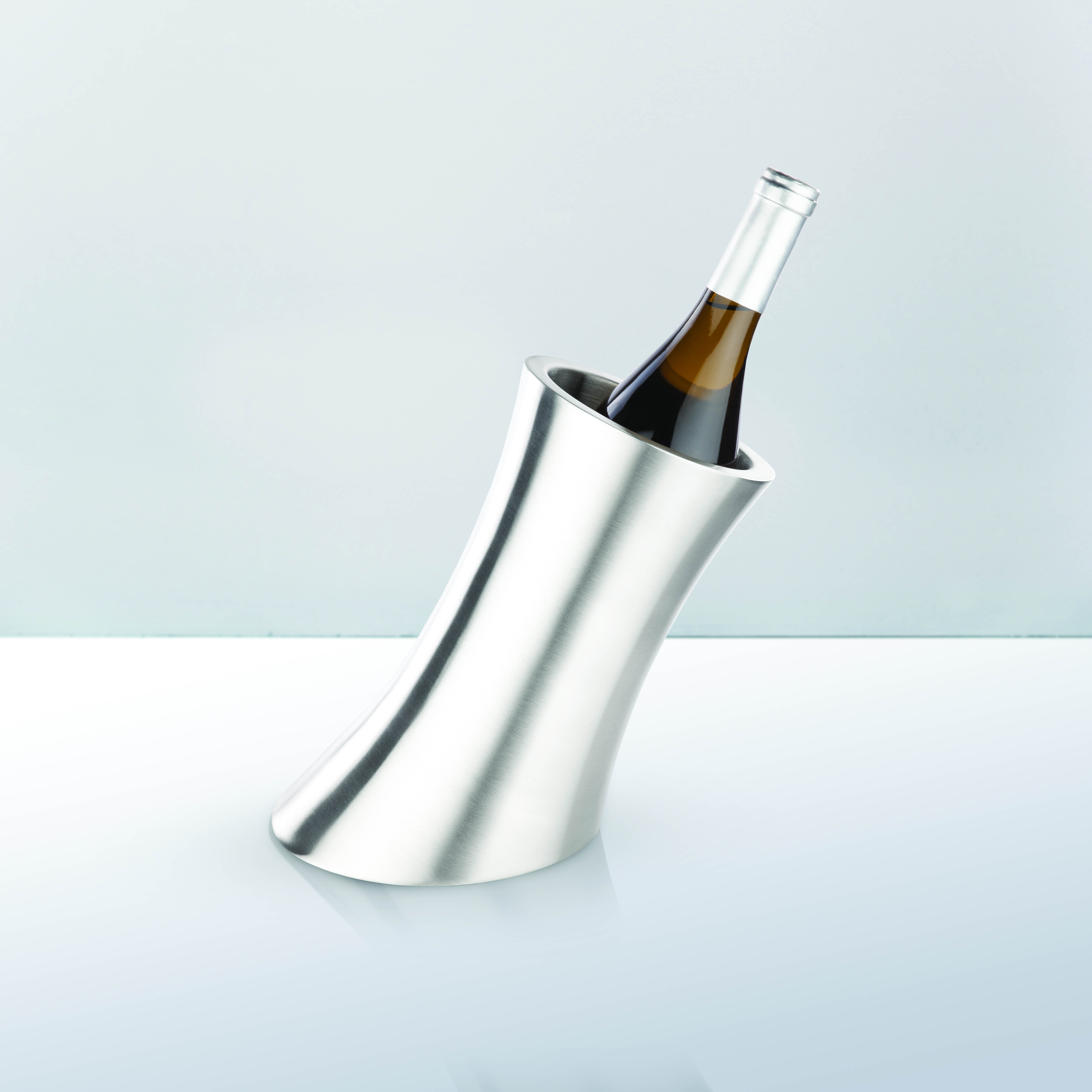 Viski® Convex Bottle Chiller 1