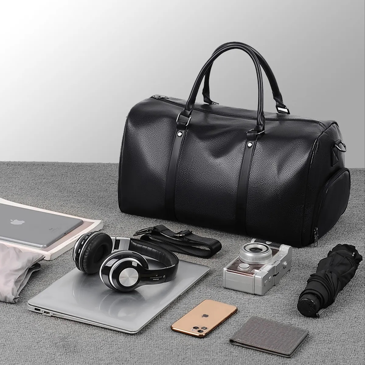 Portable Multifunctional Large Capacity Travel Fitness Bag 5