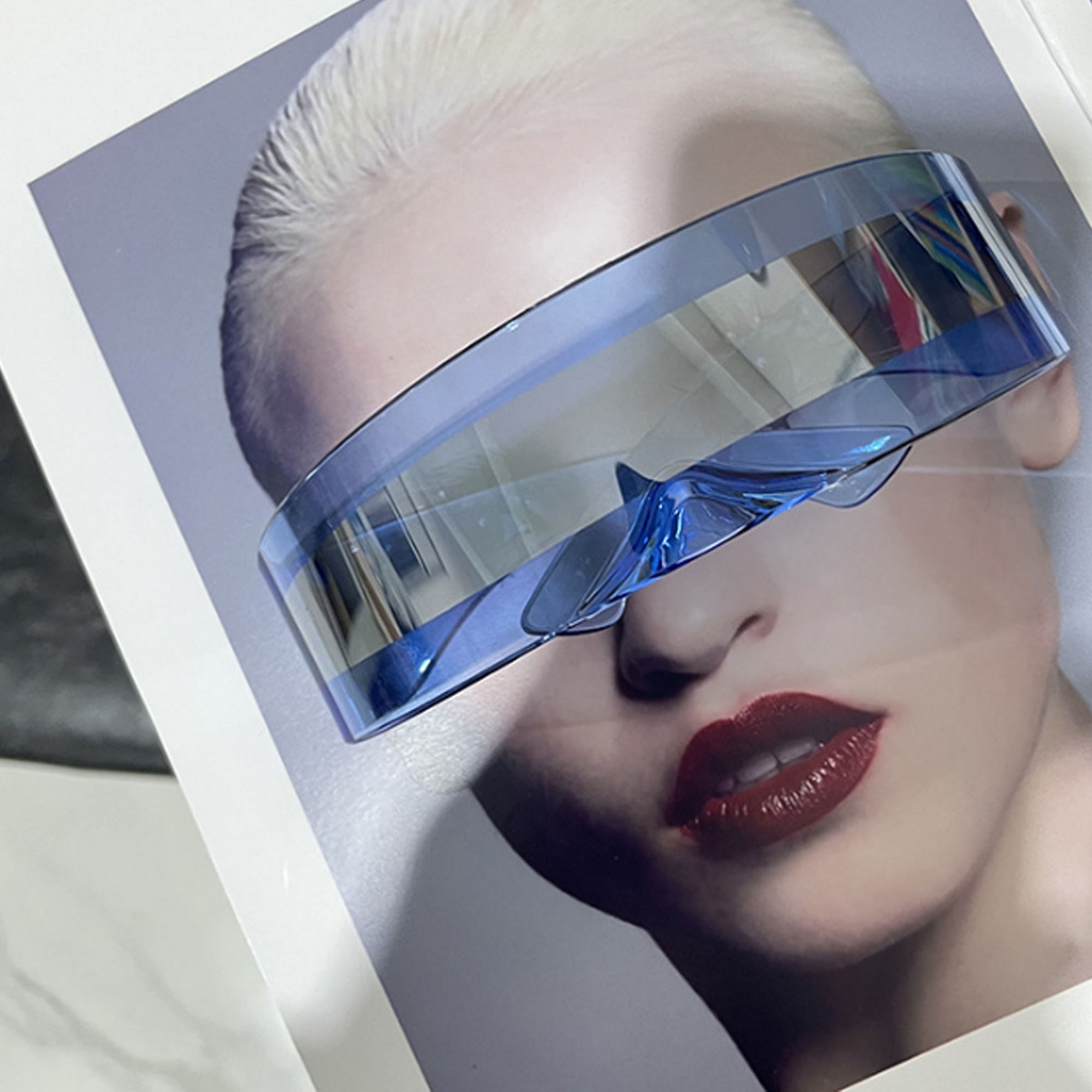 Oversized Shield Sunglasses 2
