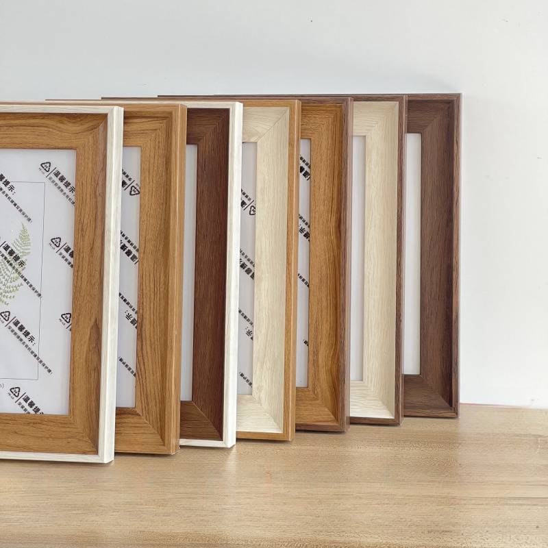 Minimalist wooden photo frame 4