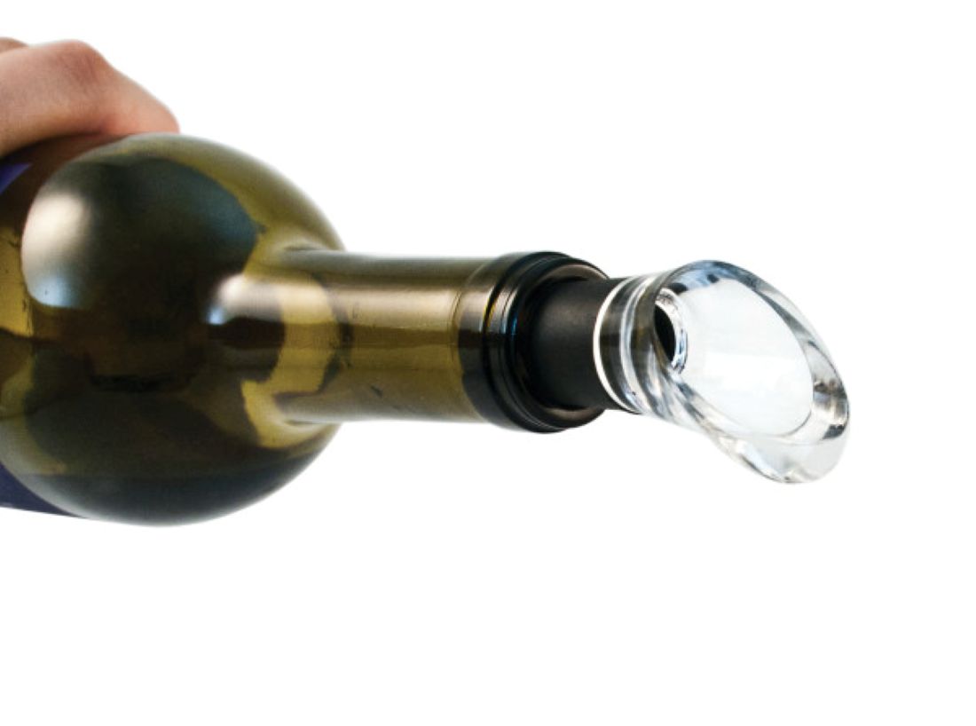 True® Deluge™: Drip-Free Pourer 4
