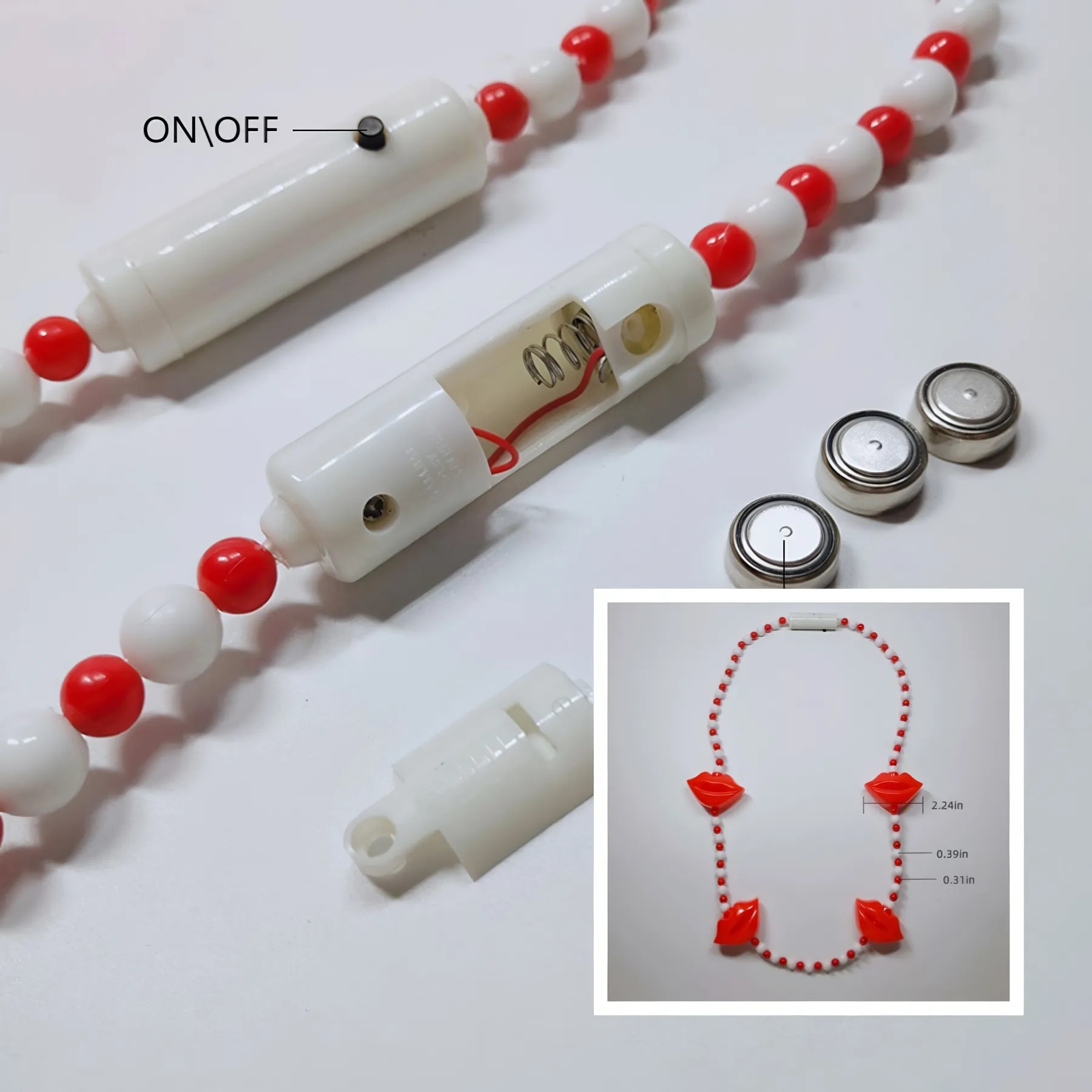Lip-Shaped Sparkling Necklace 4