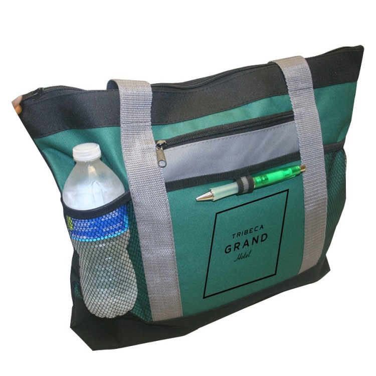 The Alumni Tote 17