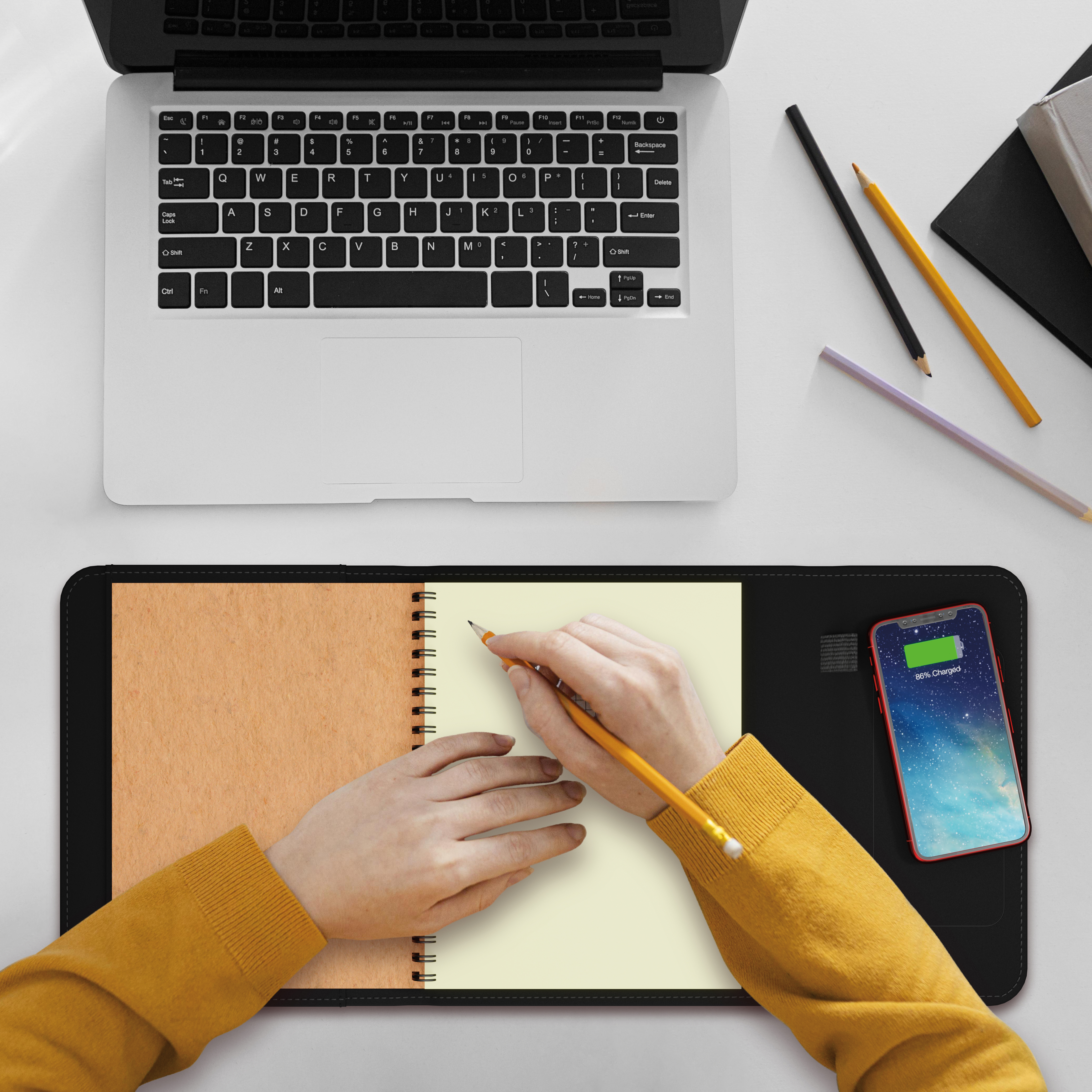 SCX Innovative Design™ Wireless Charging Notebook A5 with Power Bank 4000 mAh 9