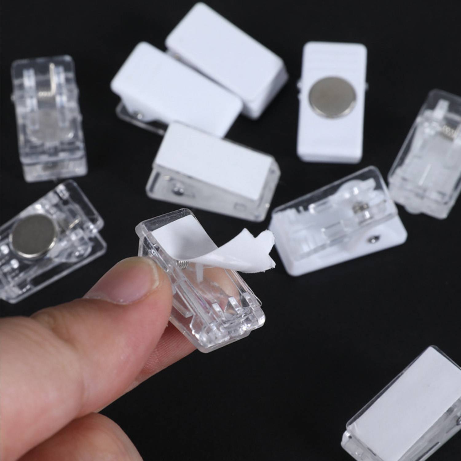 Custom Plastic Shoe Clips 4