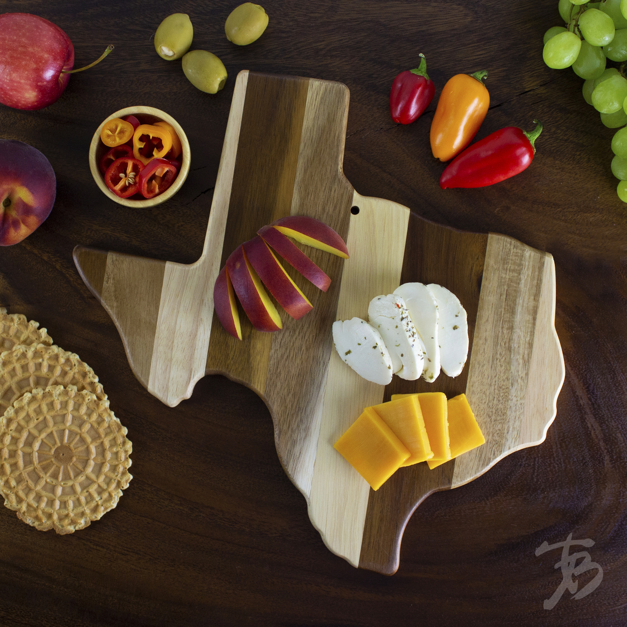 Rock & Branch® Shiplap Series Texas State Shaped Wood Serving and Cutting Board 3