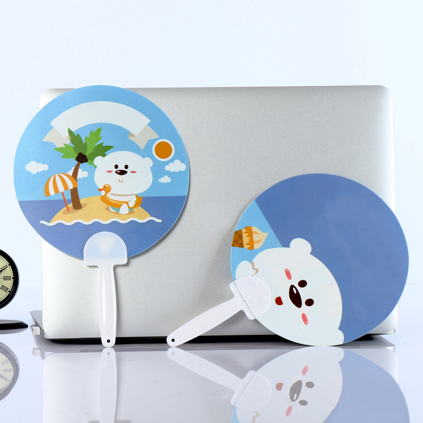 Round Plastic Advertising Hand Fan 1