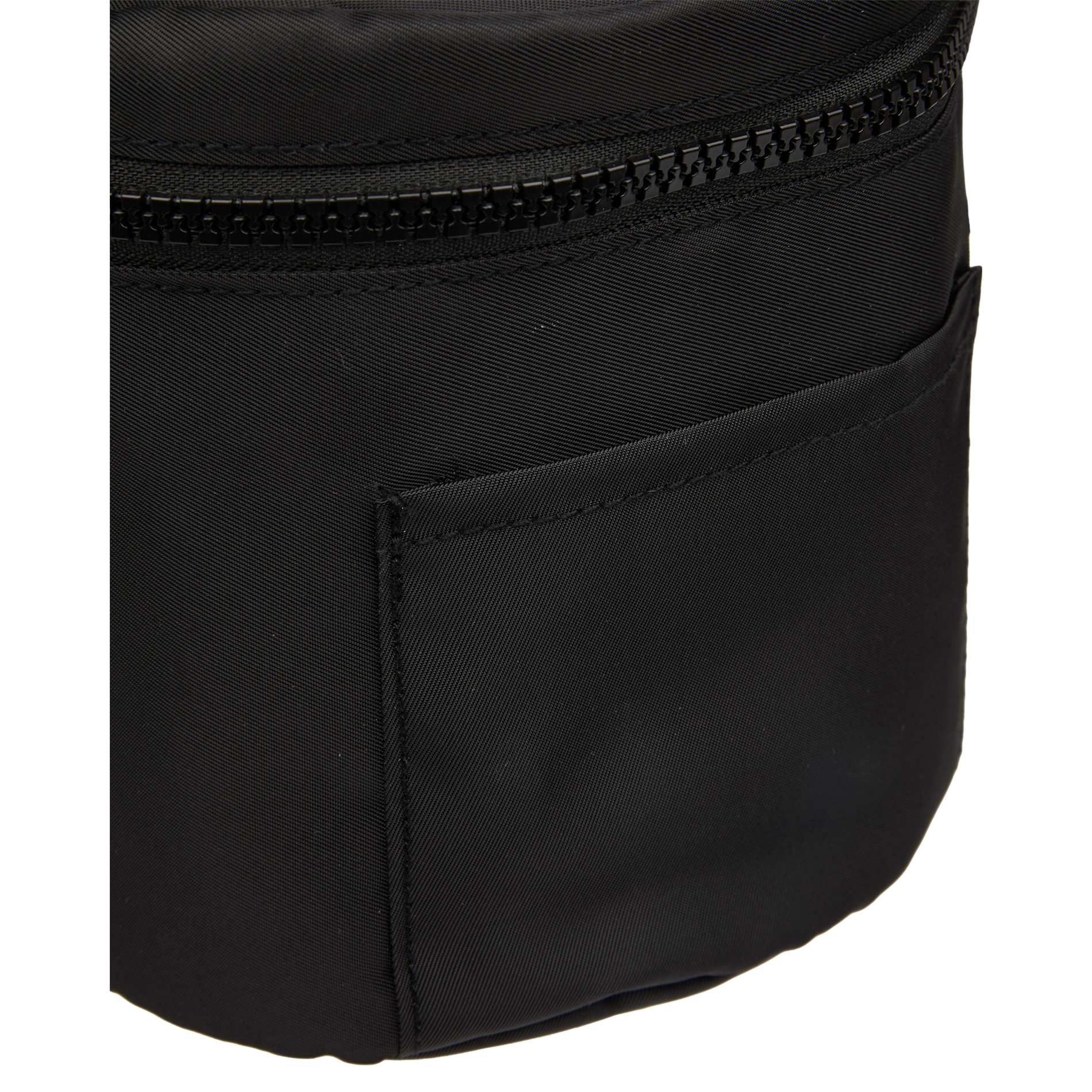 Wellable Recycled Round Travel Case 74