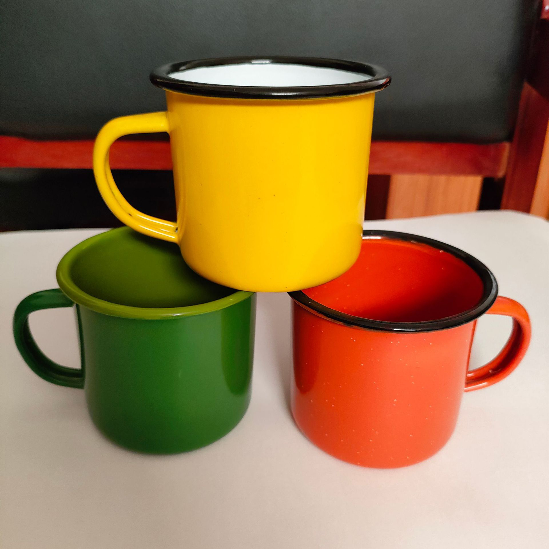 17 oz Ceramic Mugs 3