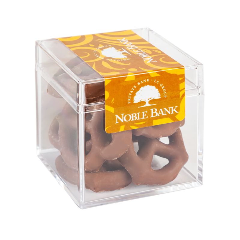 Sweet Boxes with Milk Chocolate Pretzels 2