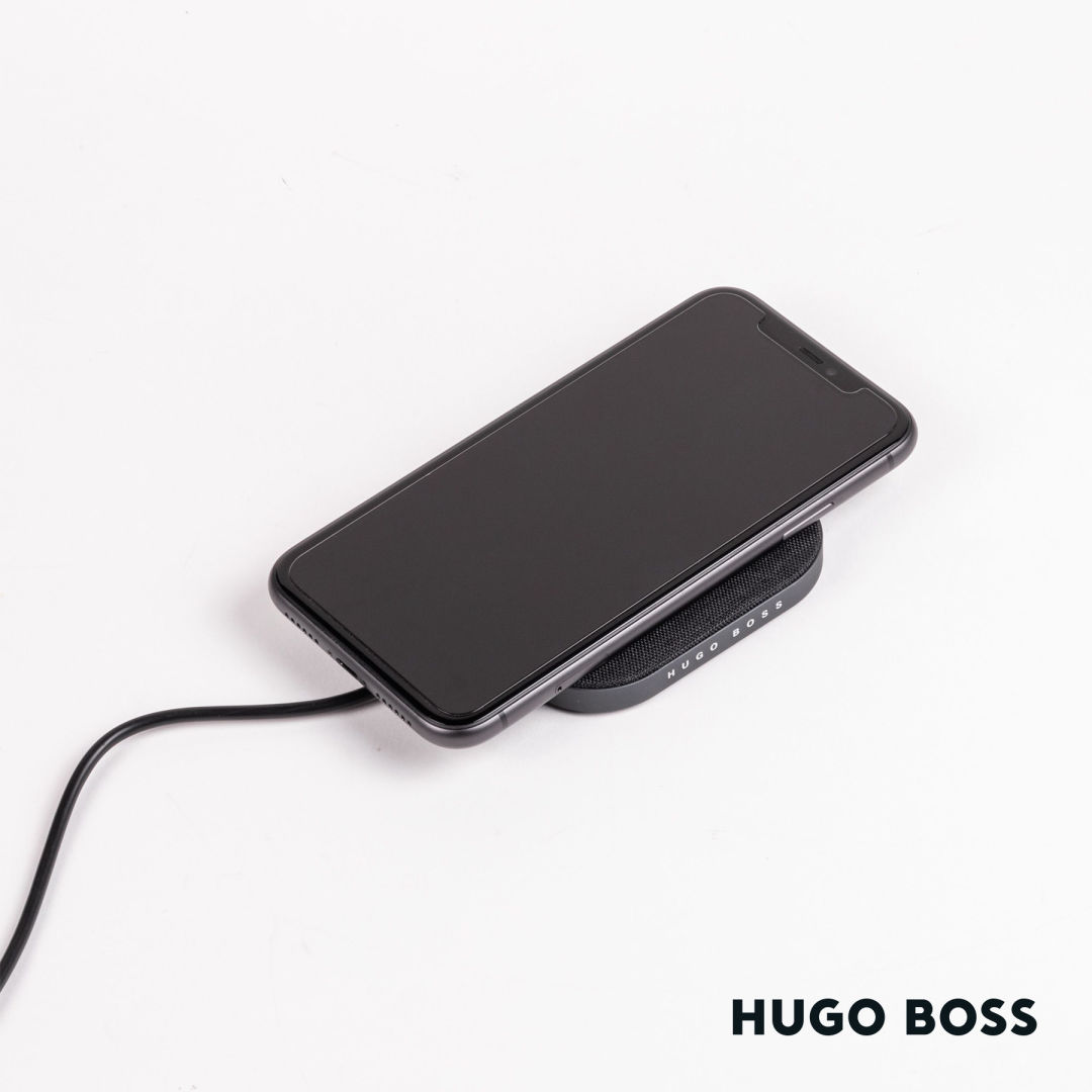 Hugo Boss Illusion Wireless Charger 8