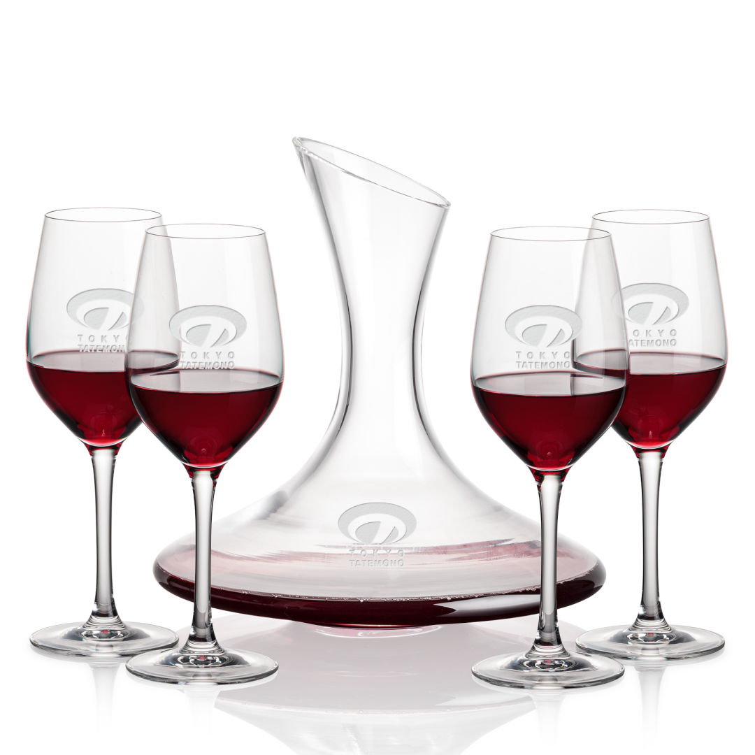 Madagascar Carafe & Lethbridge Wine 6