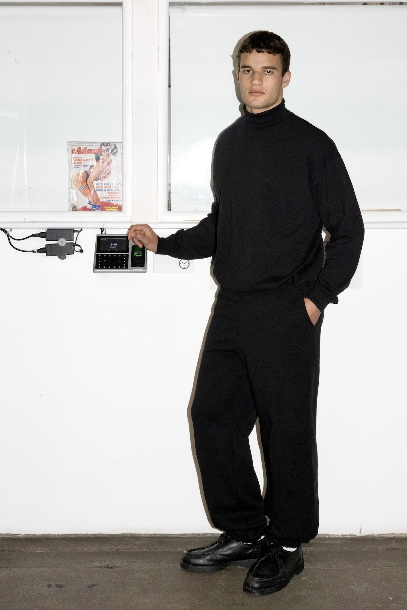 10 OZ MID-WEIGHT POLY COTTON FLEECE WIDE SWEATPANT 14