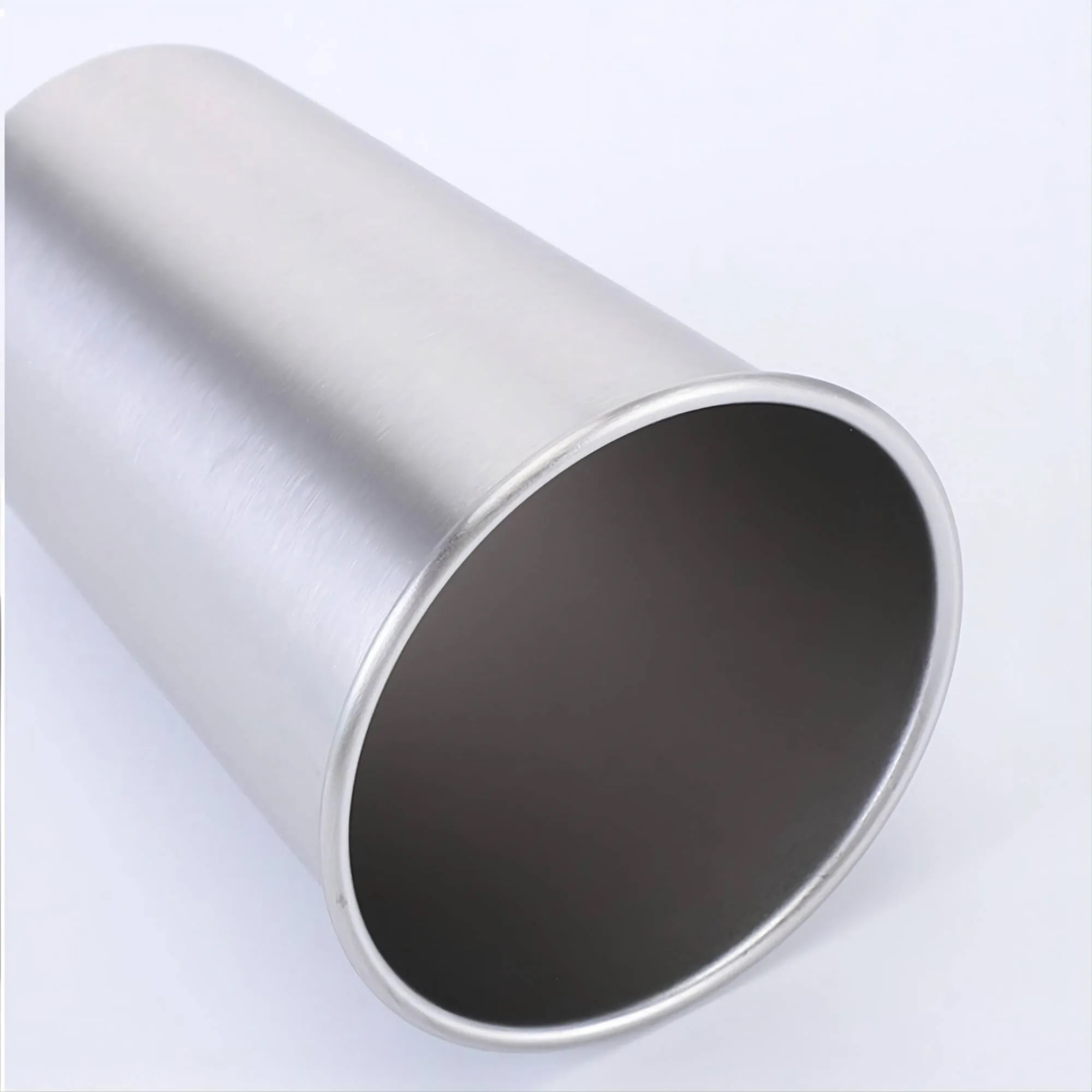 17 1/2 Ounce Stainless Pint Drinking Cup 7