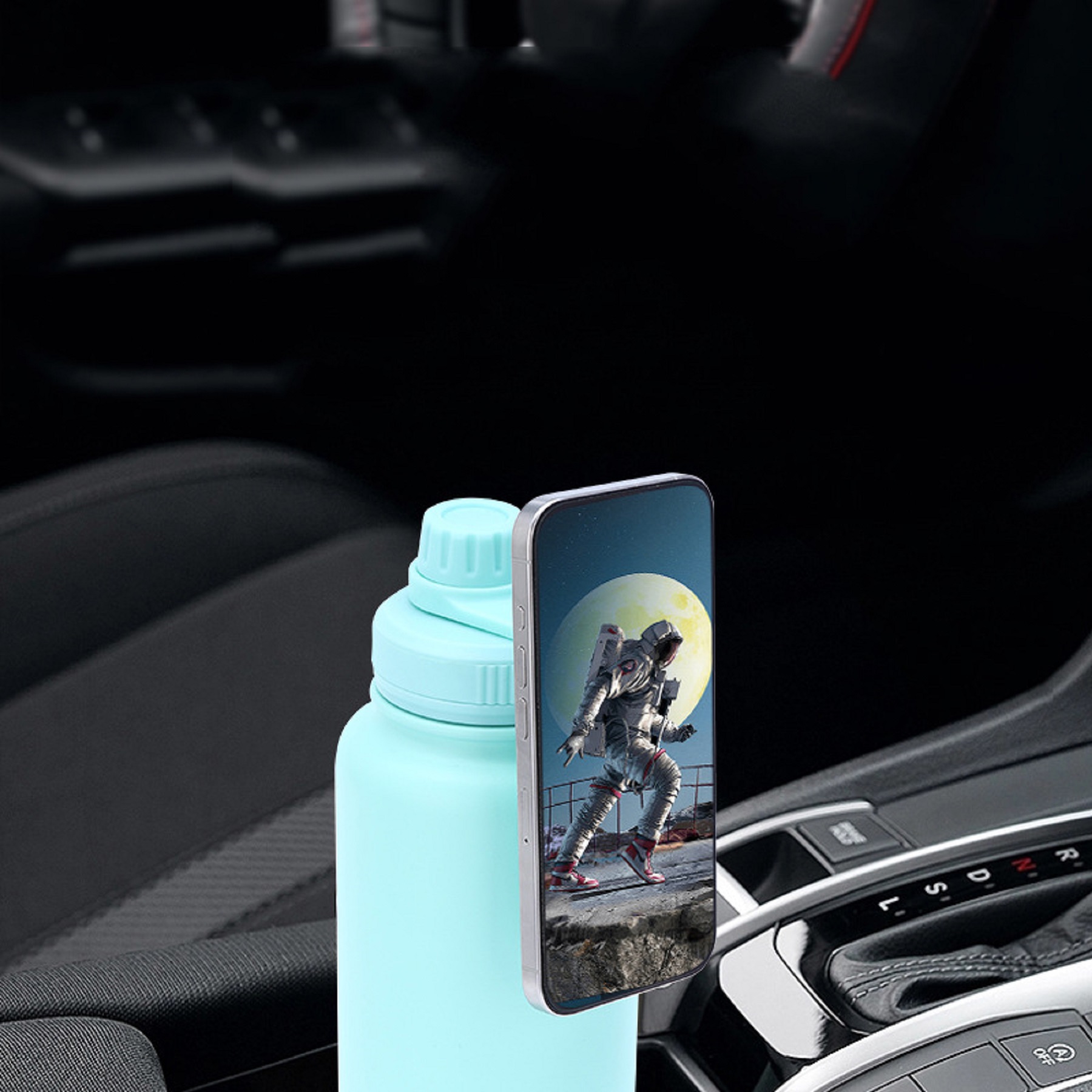 25oz Insulated Tumbler with Magnetic Phone Holder 3