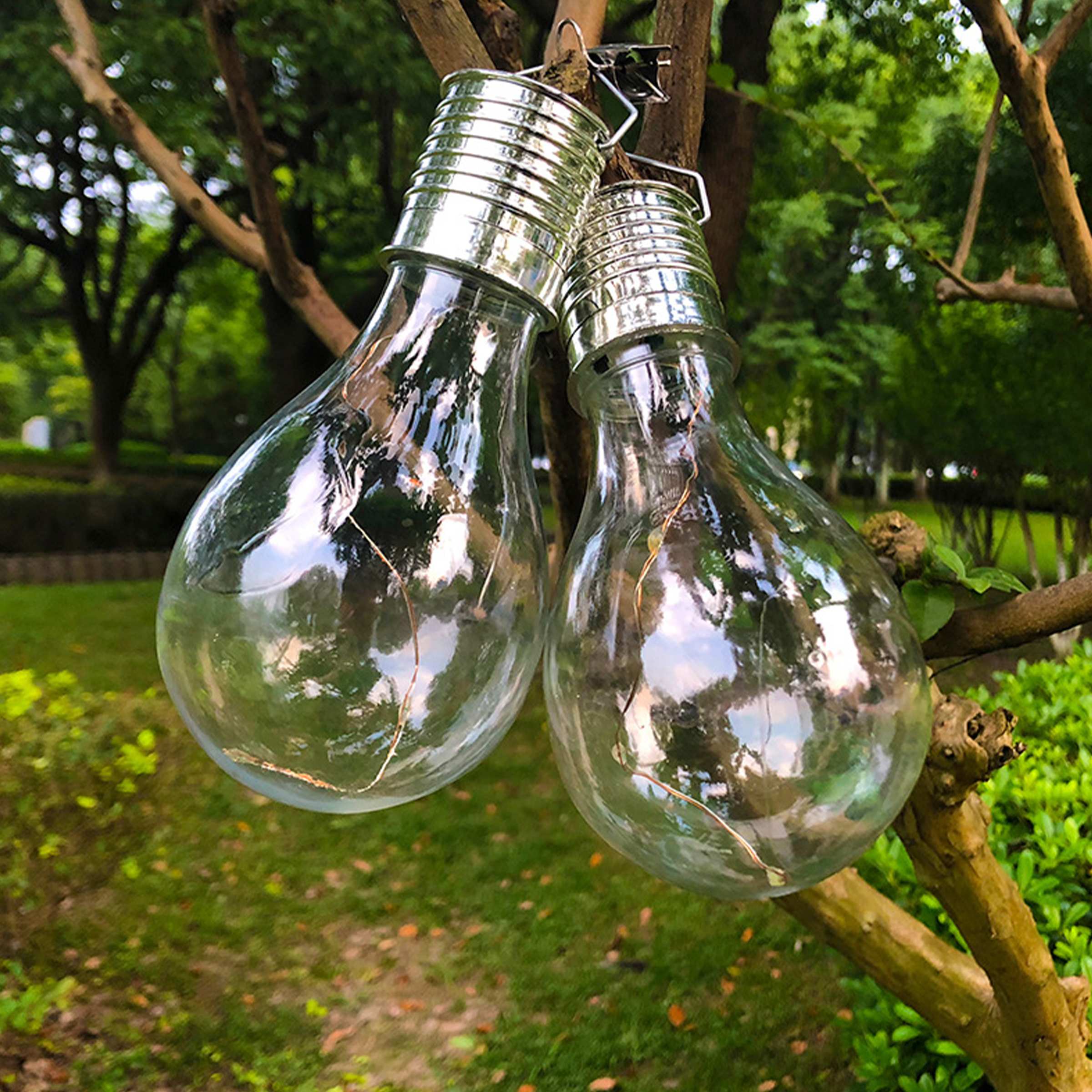 Plastic Outdoor Solar Light Bulb 4