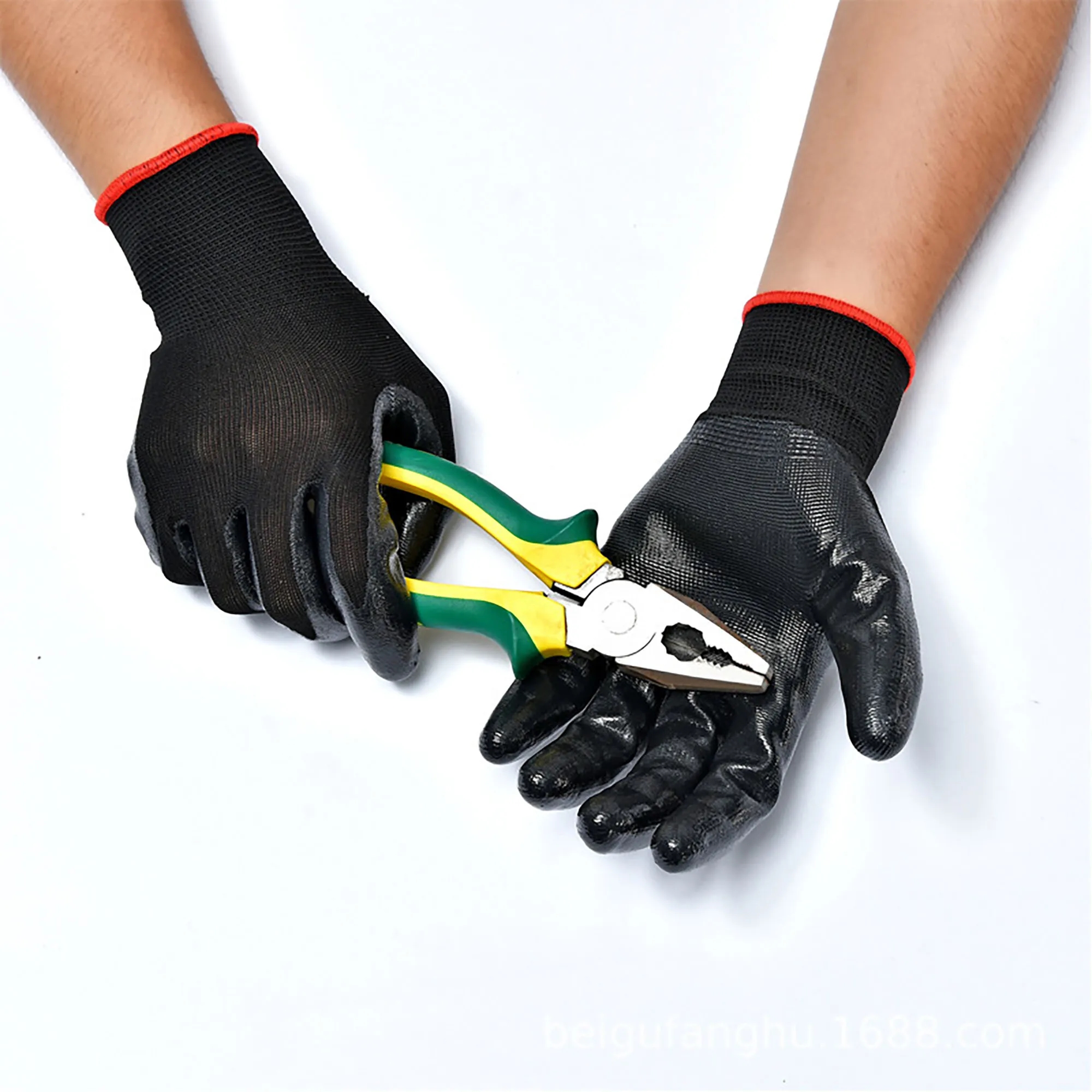 Anti-slip Nitrile Hand Protection With Logo For Working 3