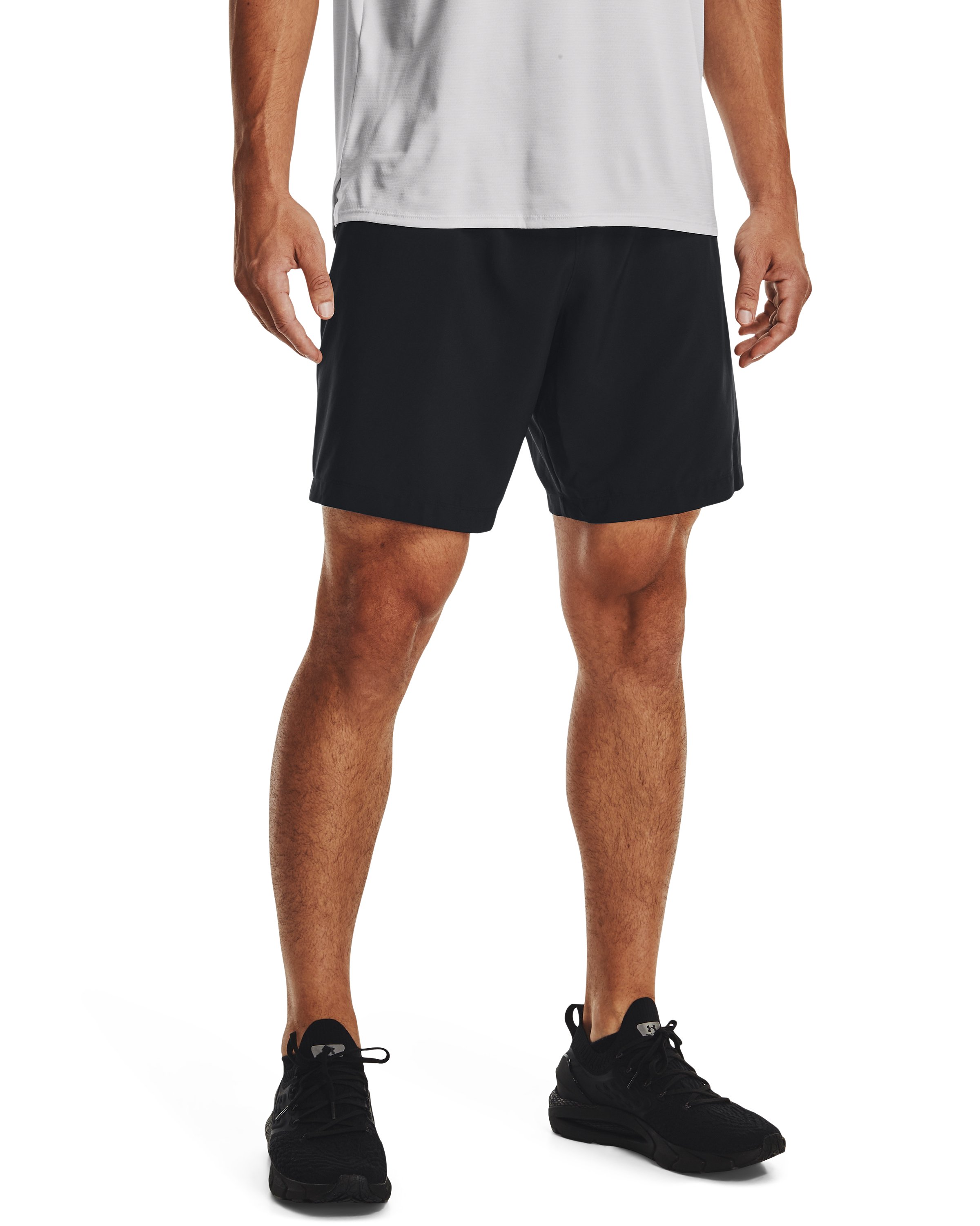 UA Woven Graphic Men's 8.25 Shorts 23