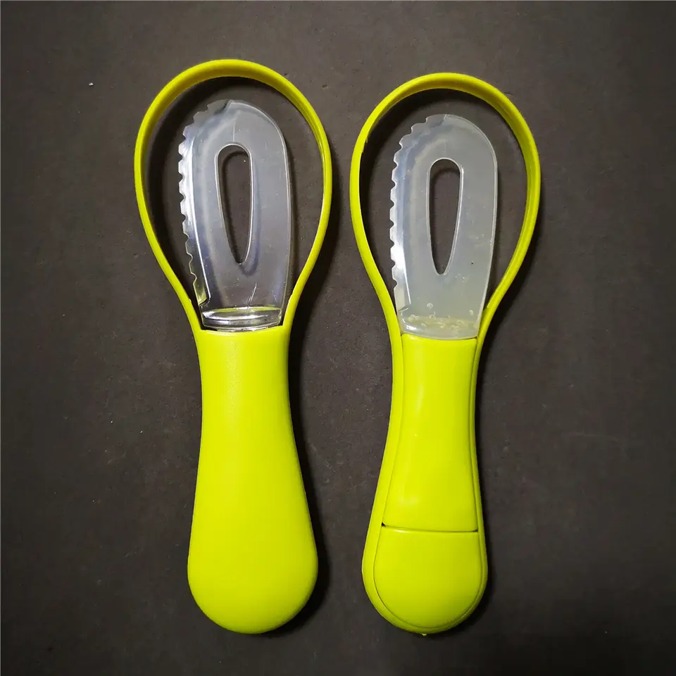 3-In-1 Avocado Prep Tool 2