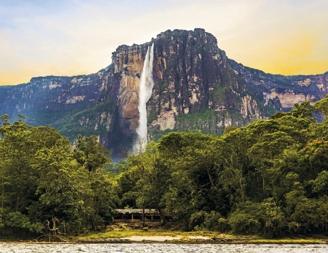 Good Value™ Latinoamerica en Paisajes - Stapled Calendar 40