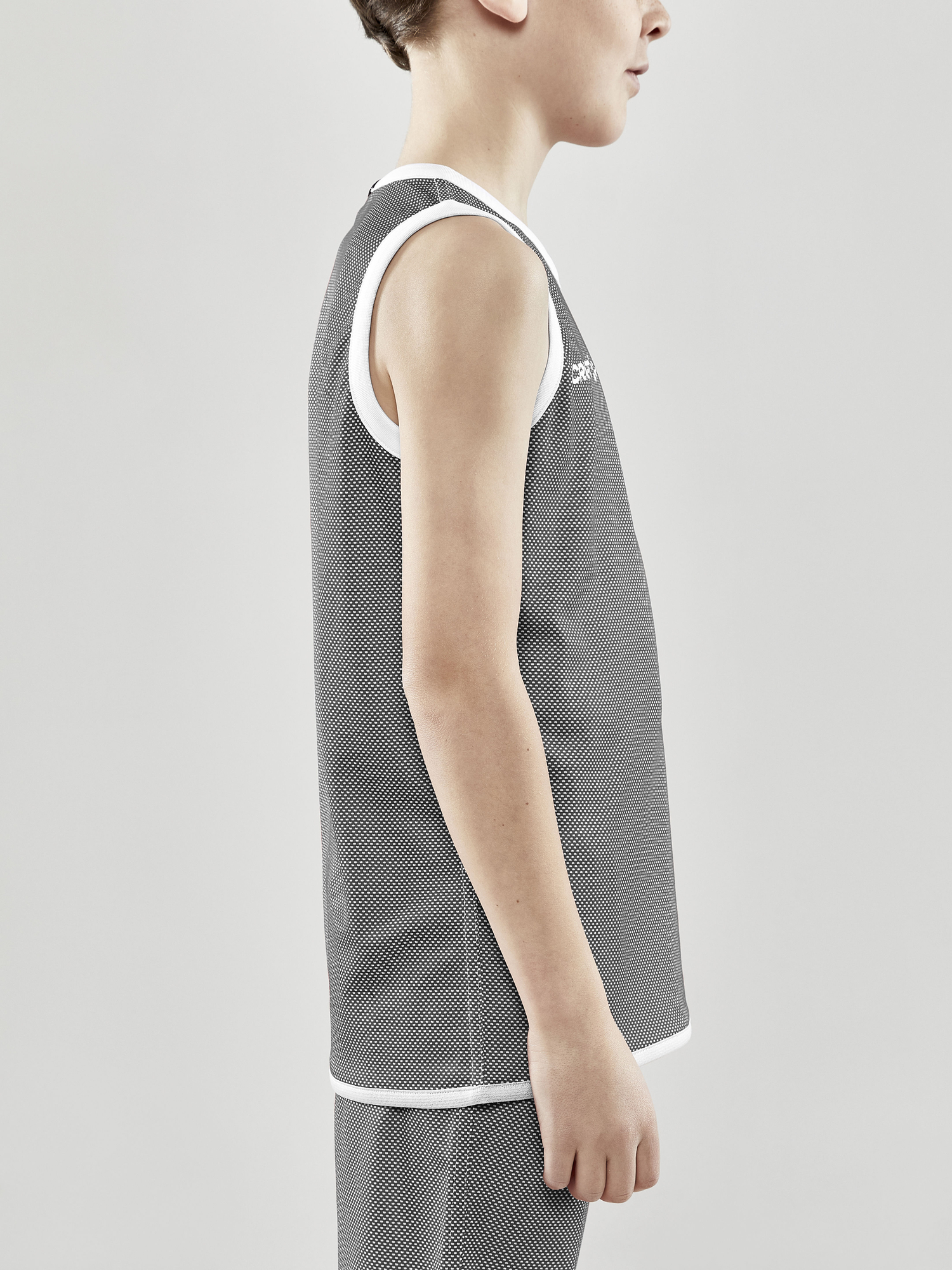 PROGRESS REVERSIBLE BASKET SINGLET JR 15