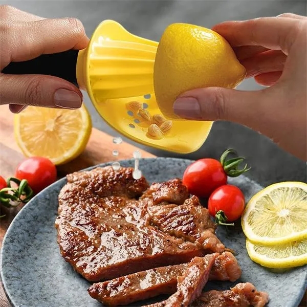 4 in 1 Manual Juicer Lemon Squeezer 4